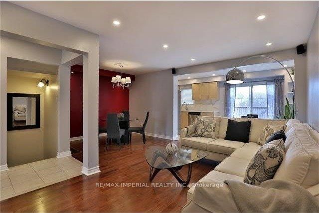 344 Riverstone Drive Property Photo 6