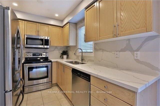 344 Riverstone Drive Property Photo 8