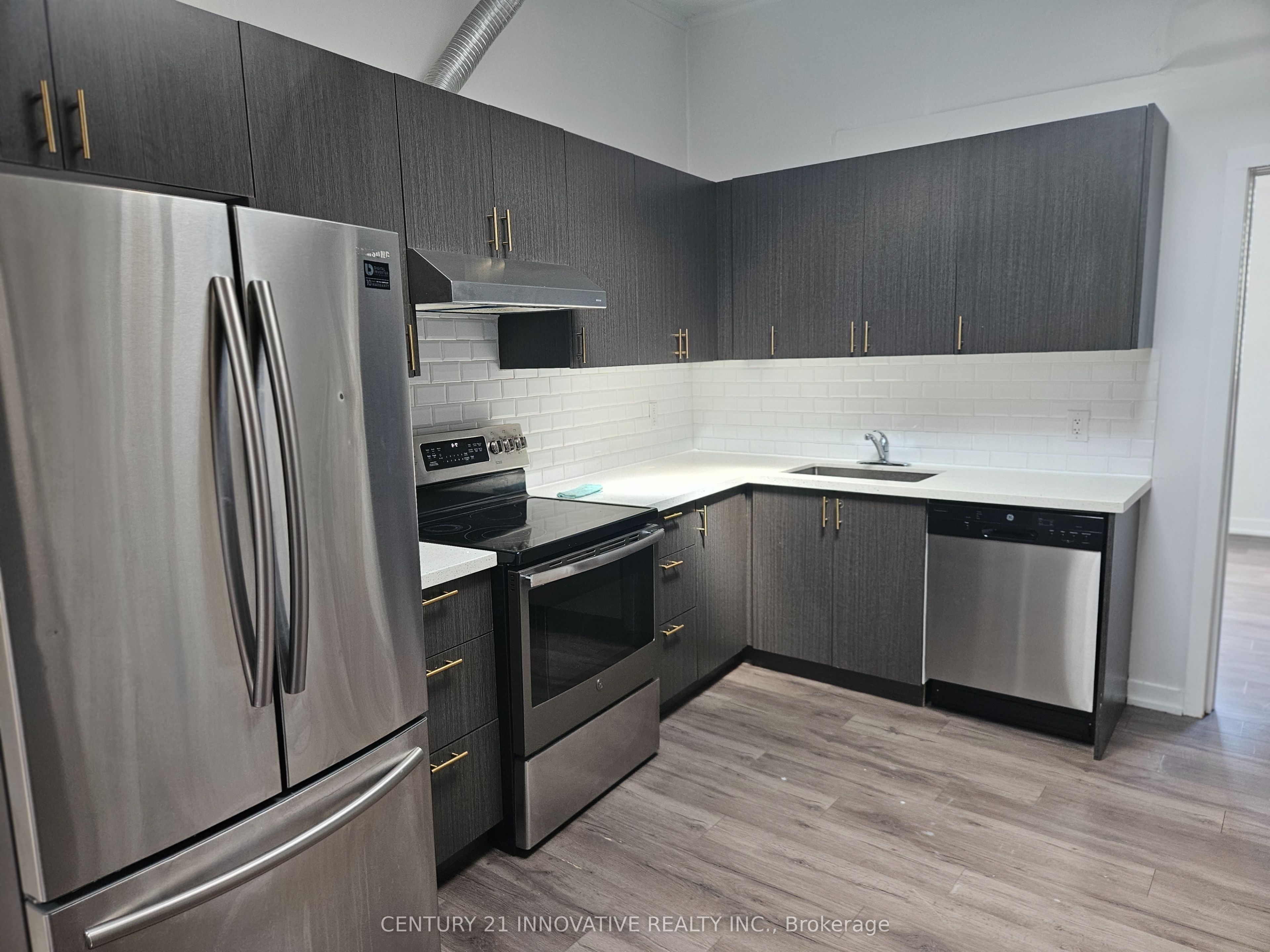 75 Main Street N 101 Property Photo 1