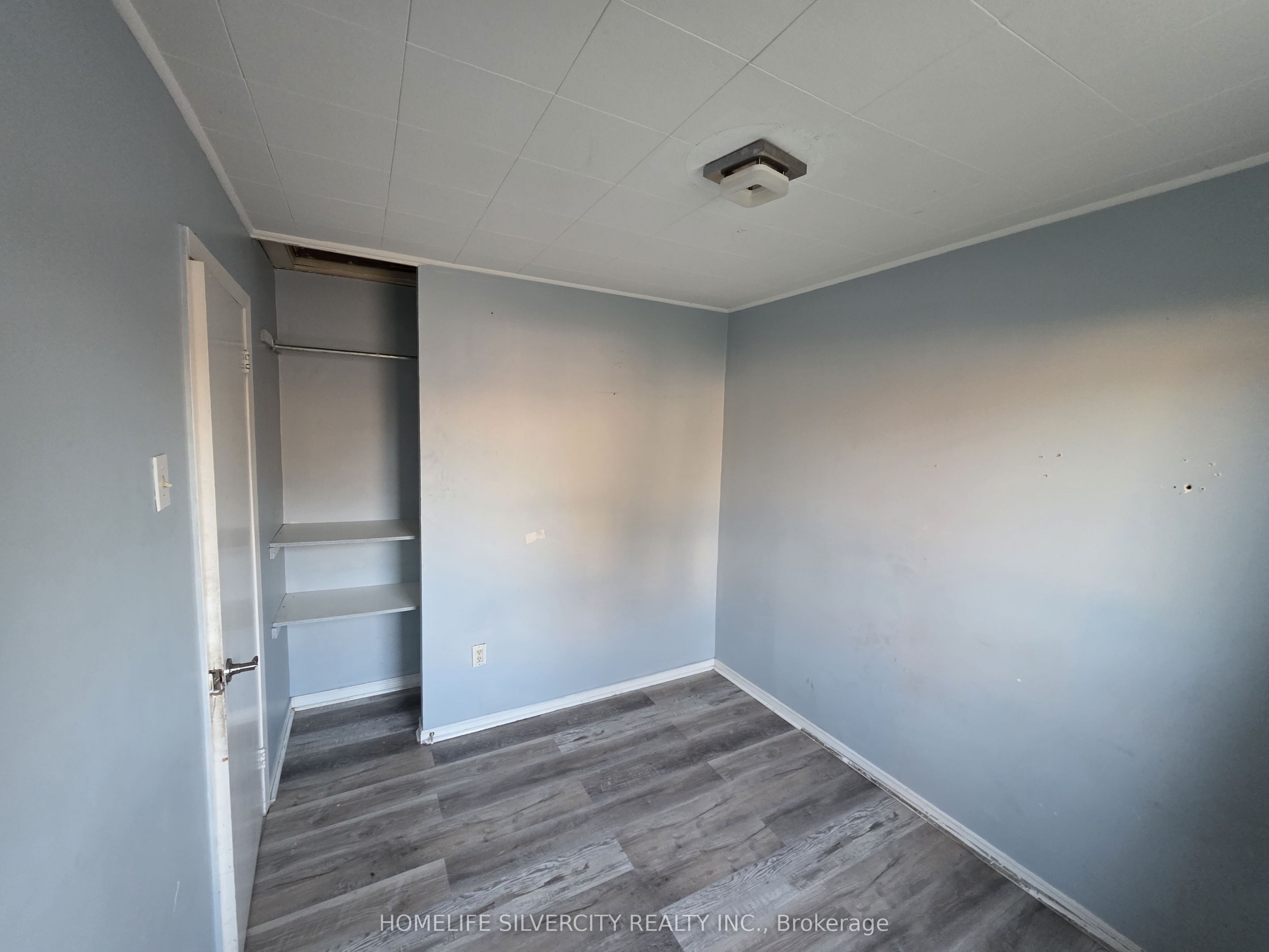 7178 Lancaster Avenue Property Photo 4