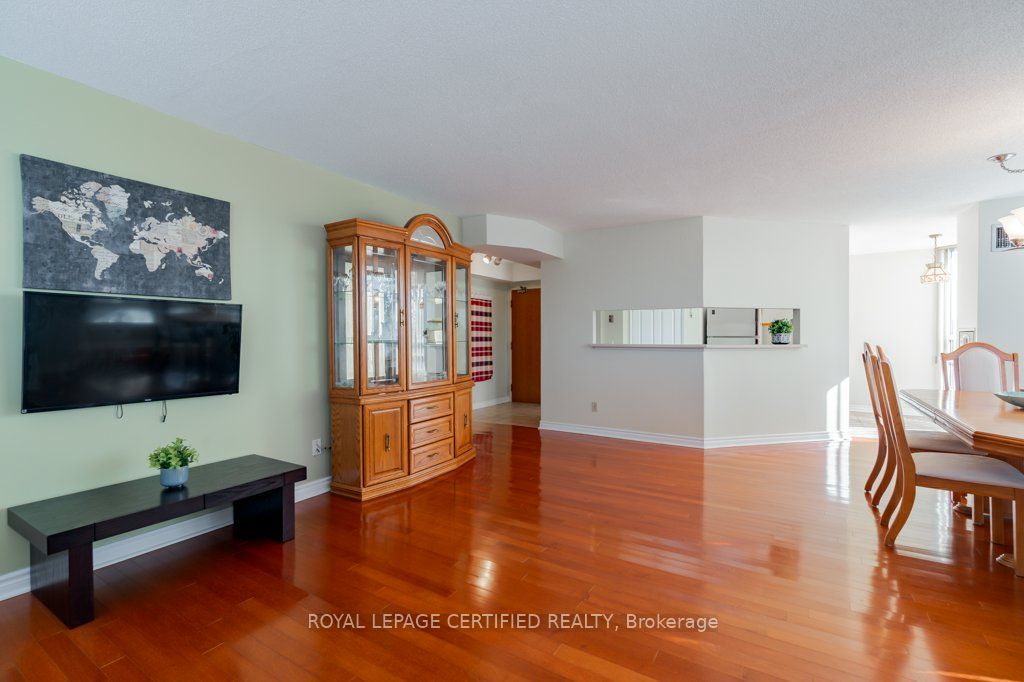 320 Mill Street S 304 Property Photo 7