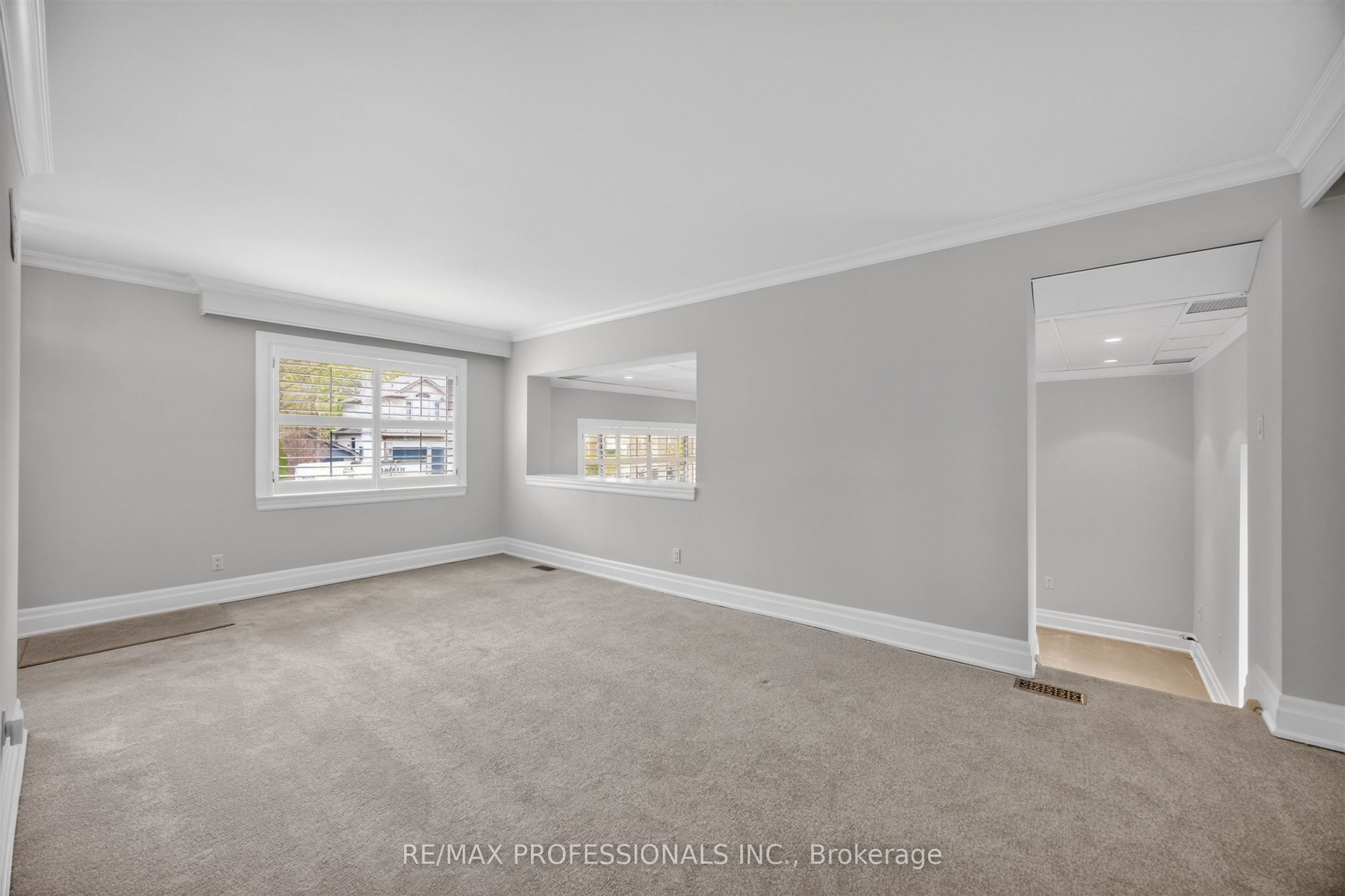 27 Nottingham Drive Property Photo 10