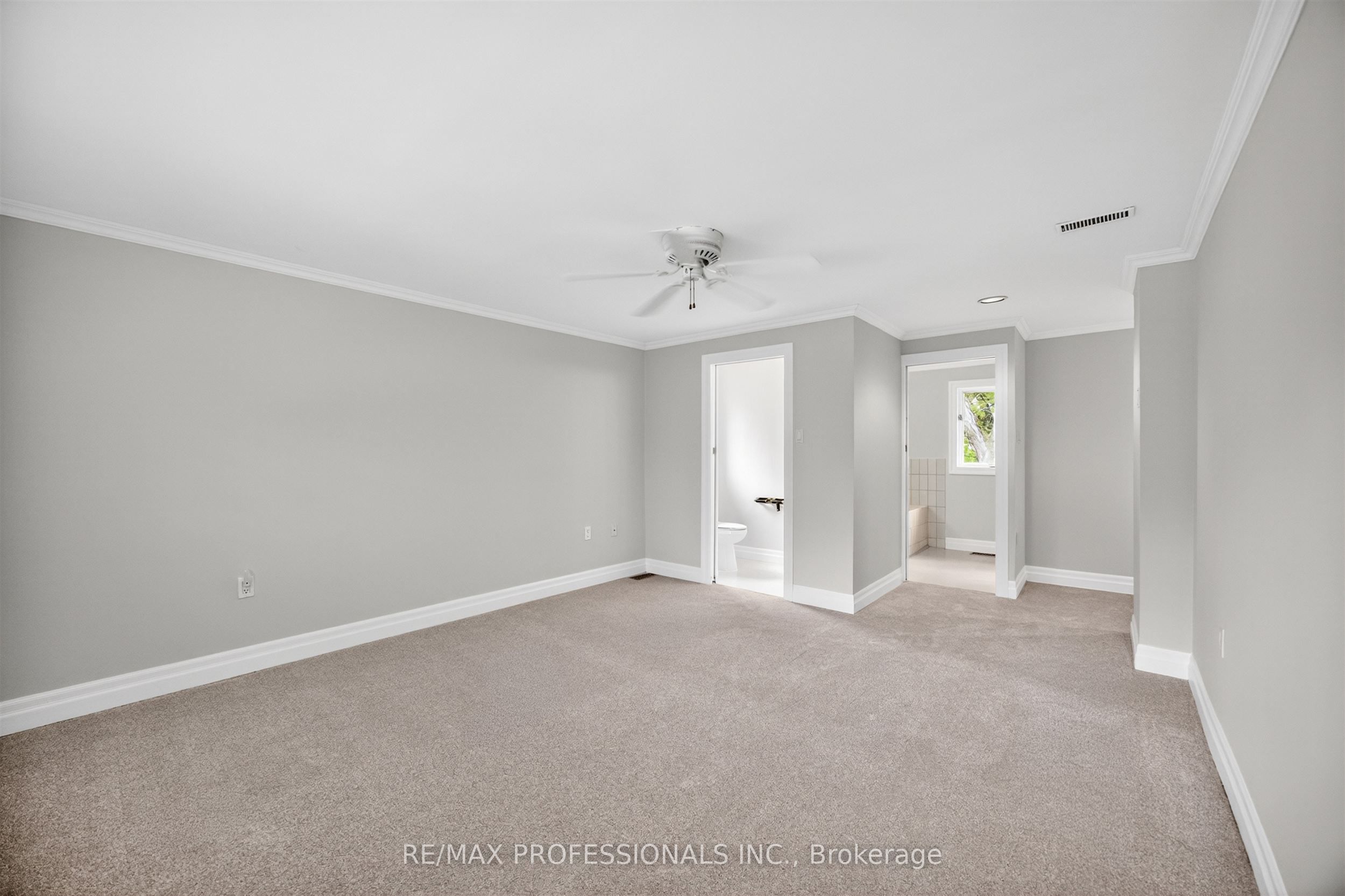 27 Nottingham Drive Property Photo 25