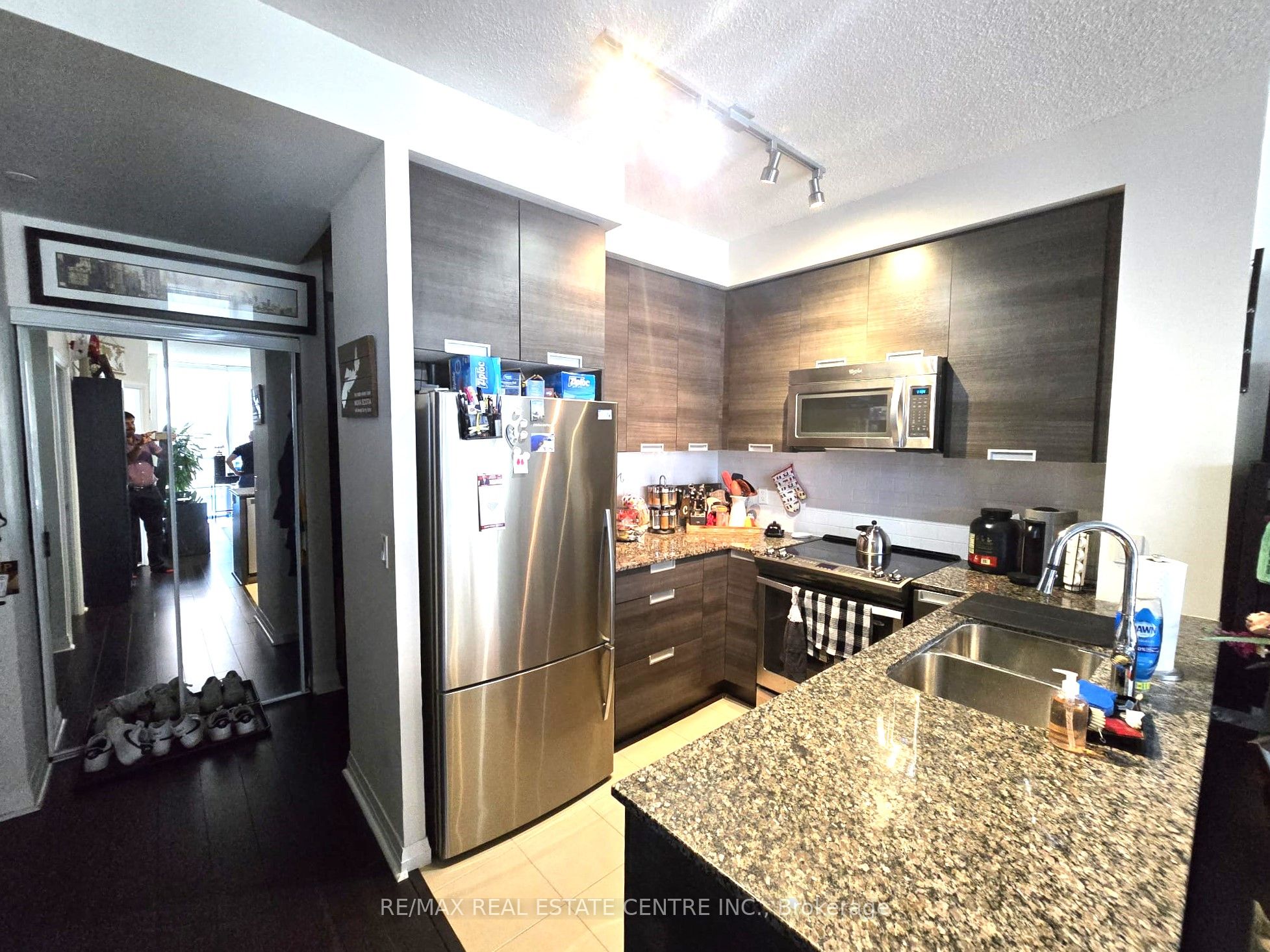 75 Eglinton Avenue W 2301 Property Photo 10