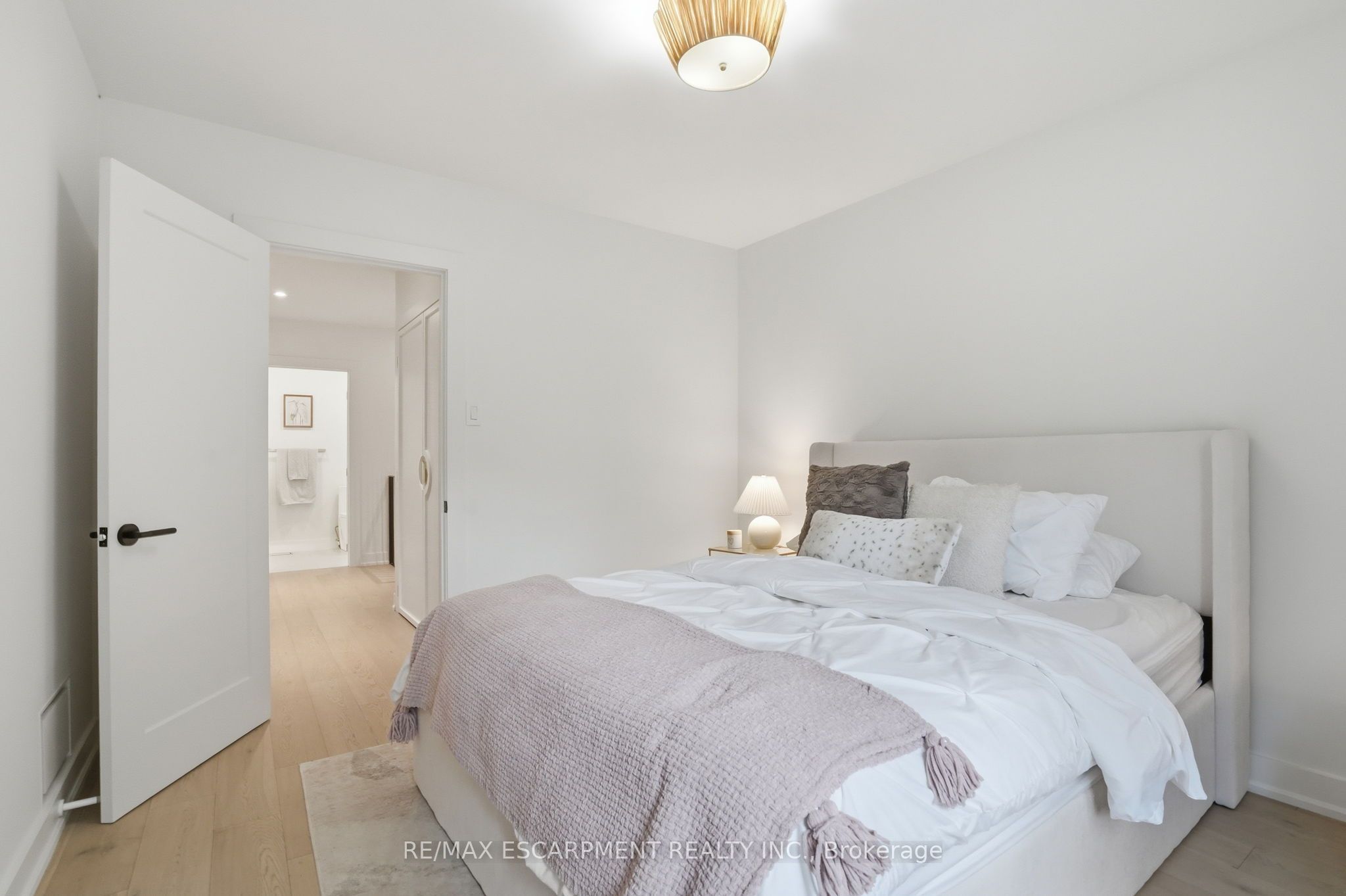 345 Rankin Drive Property Photo 22