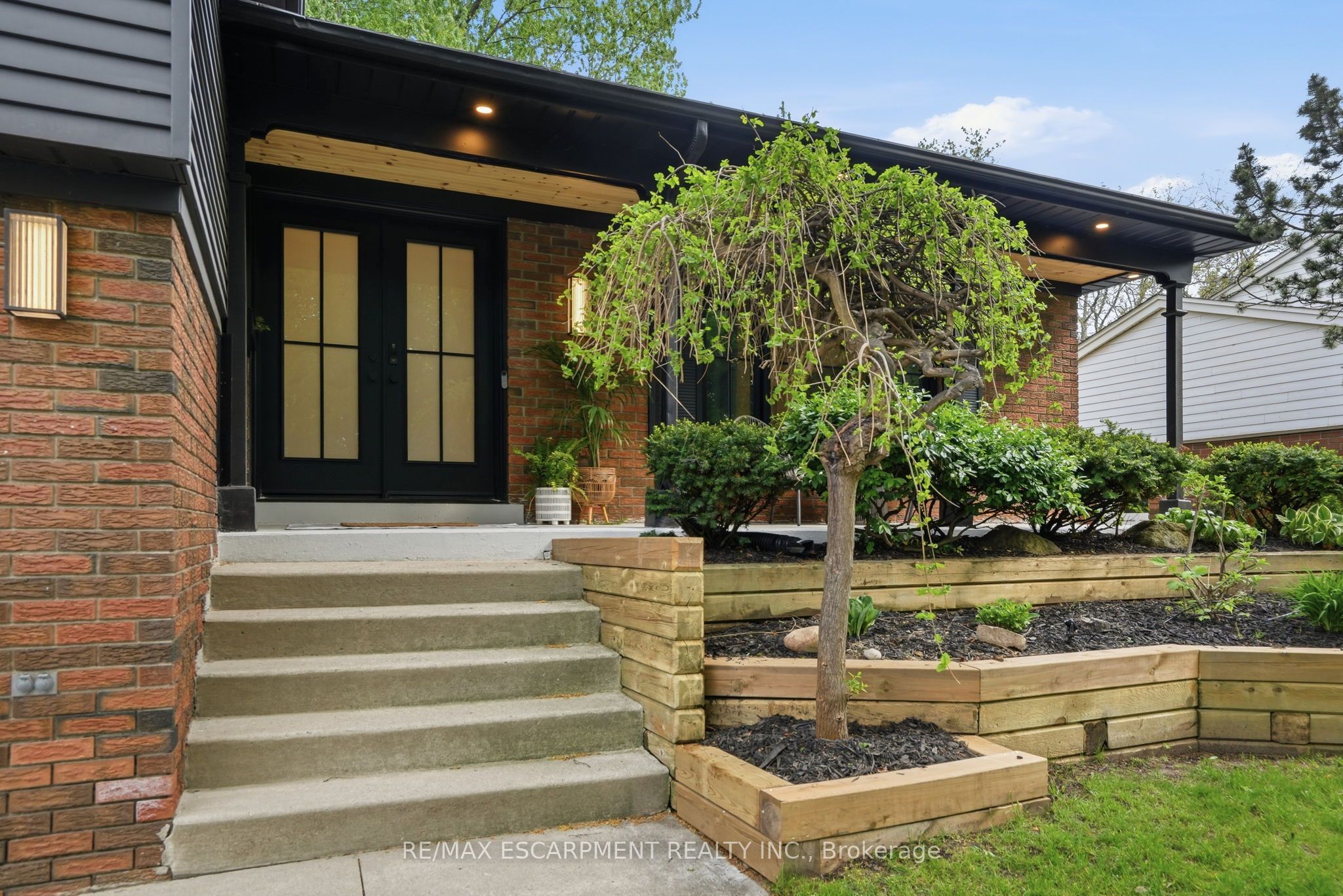 345 Rankin Drive Property Photo 45