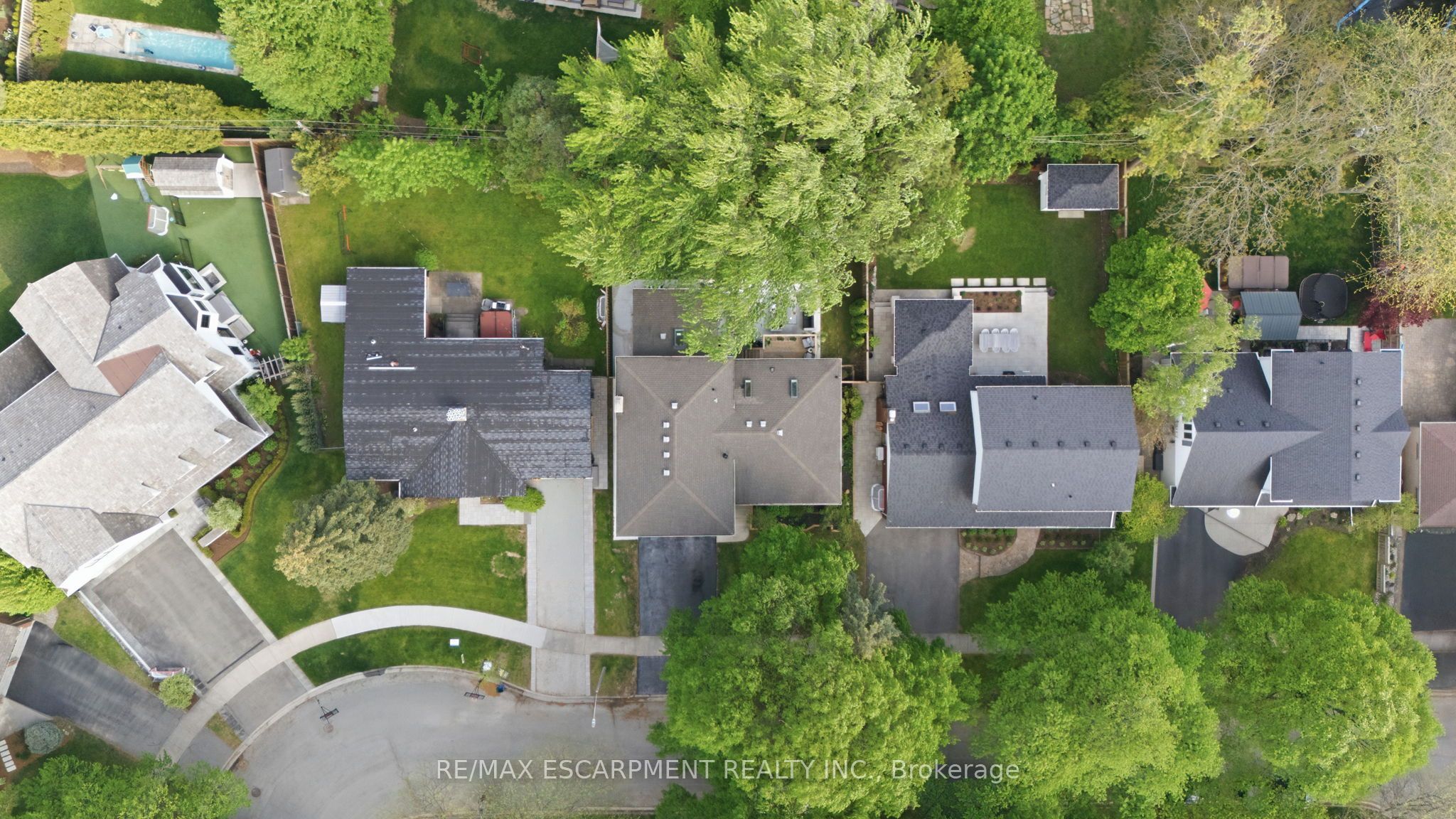 345 Rankin Drive Property Photo 49