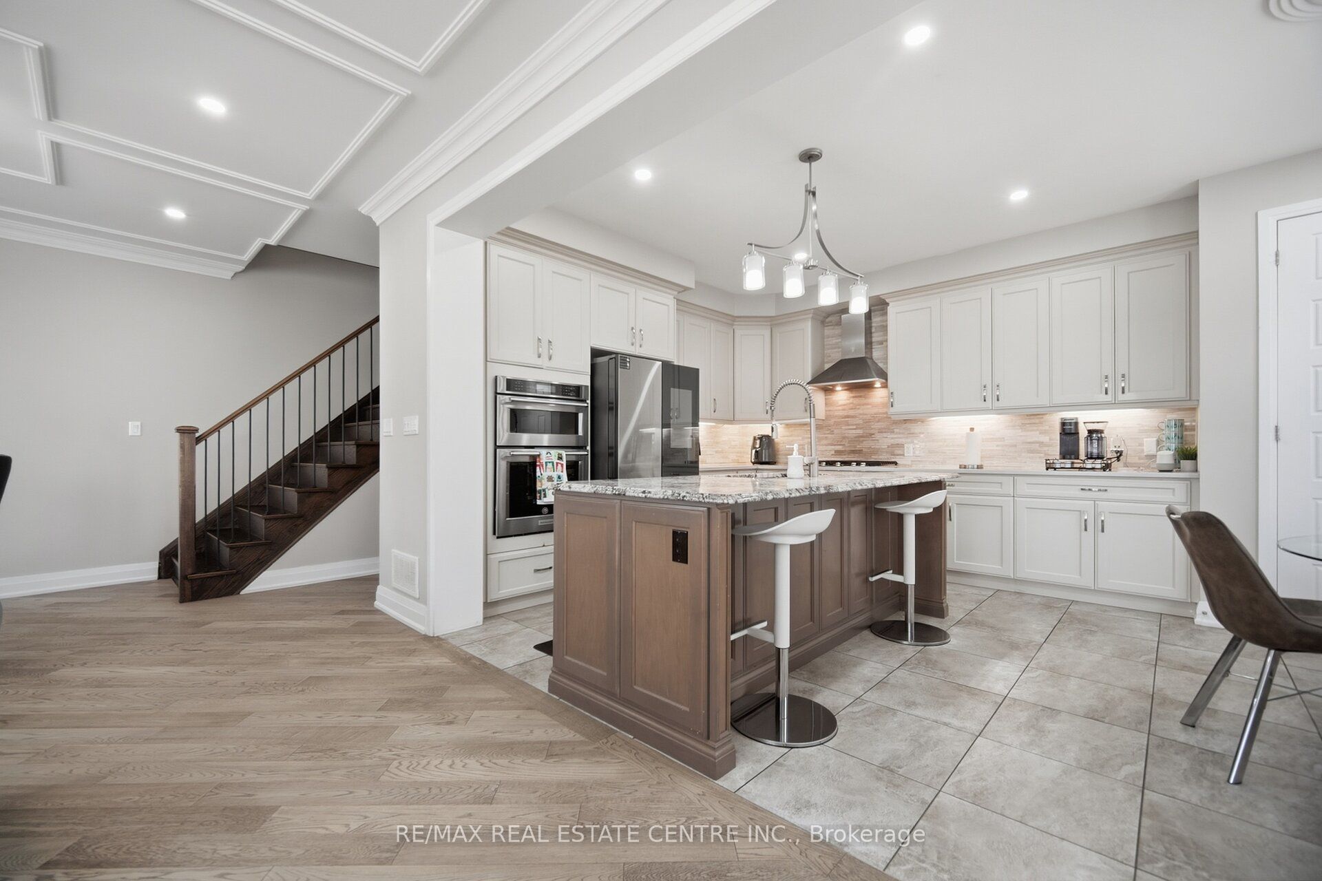 153 Whitlock Avenue Property Photo 11