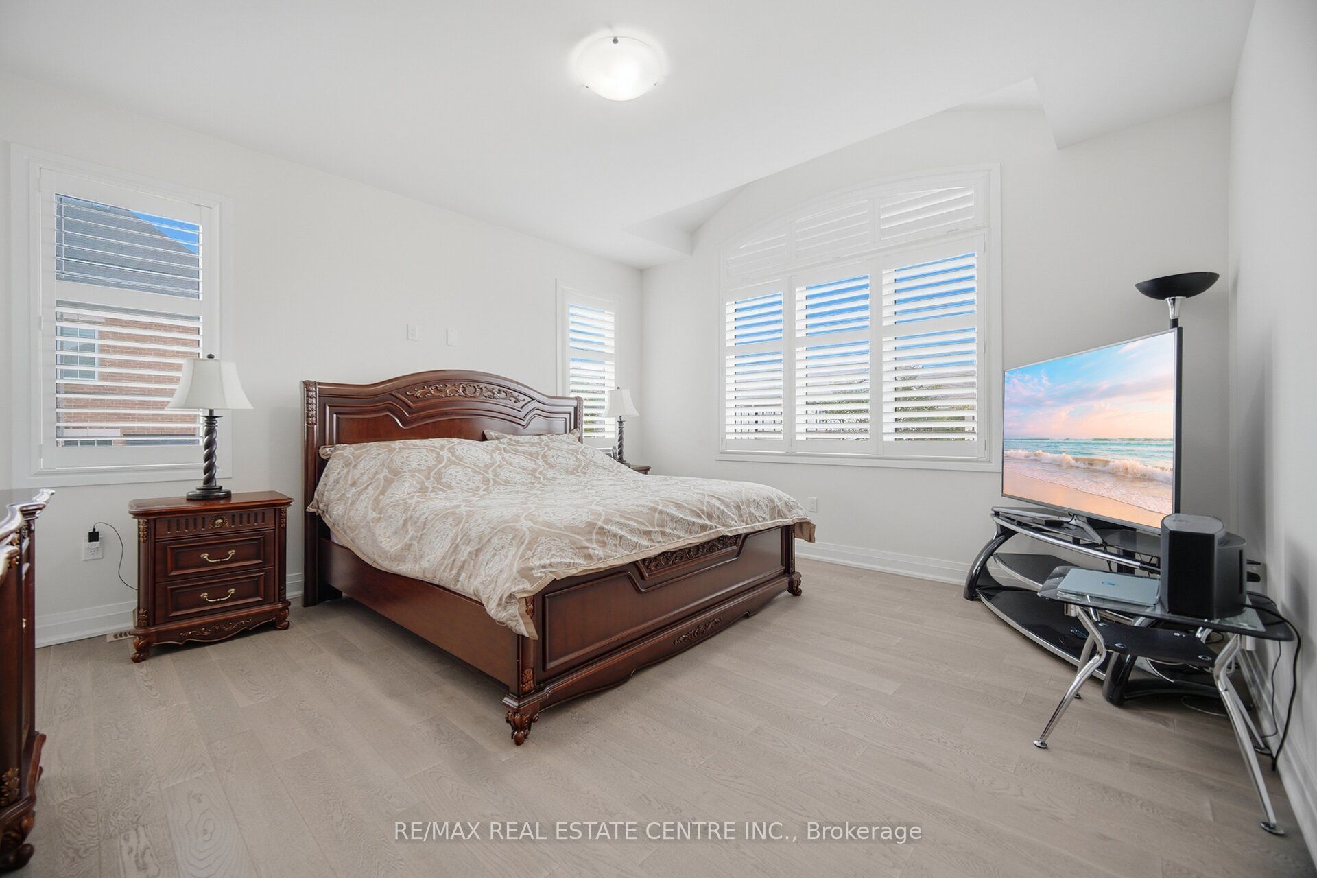 153 Whitlock Avenue Property Photo 18