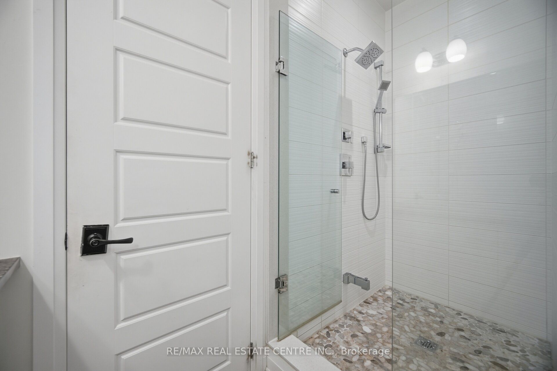 153 Whitlock Avenue Property Photo 20