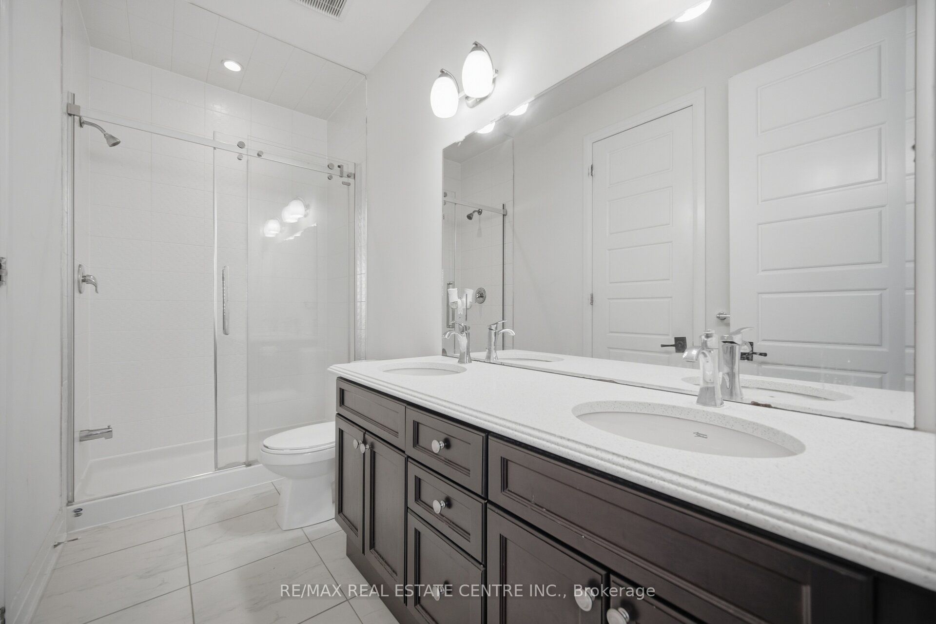 153 Whitlock Avenue Property Photo 28