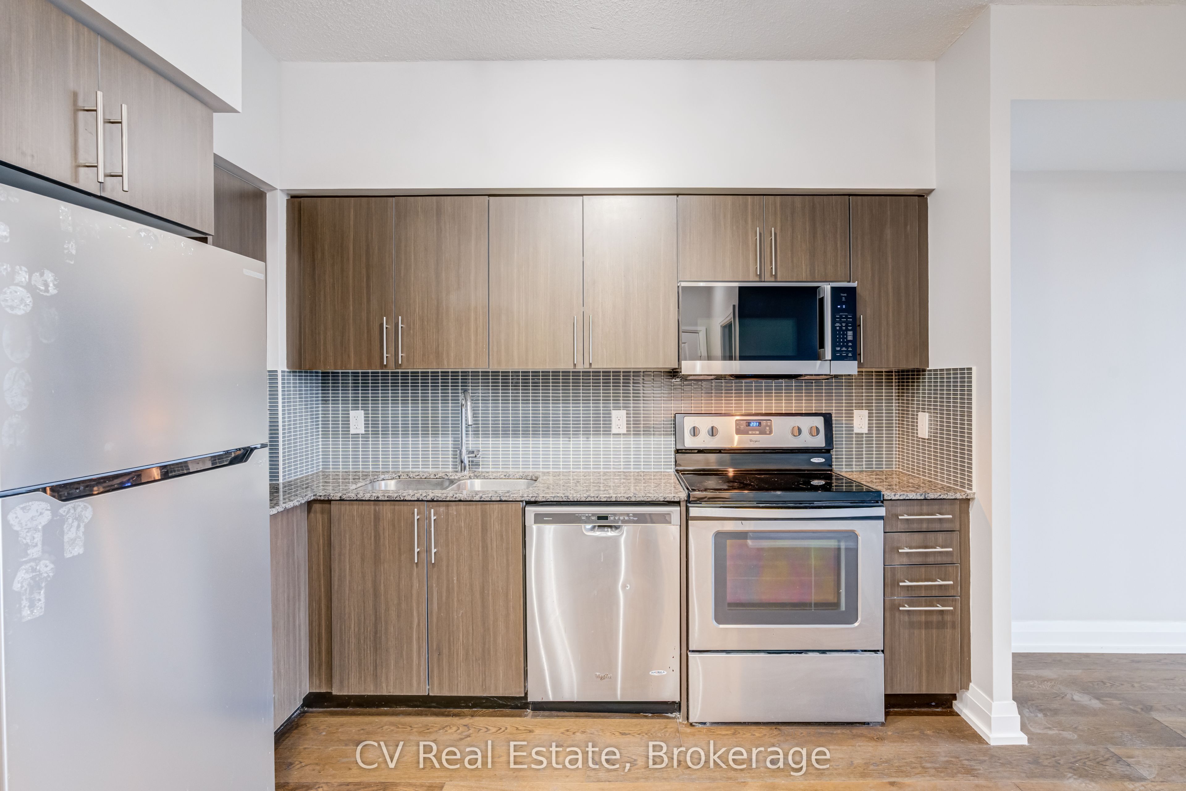 65 Speers Road 602 Property Photo 17