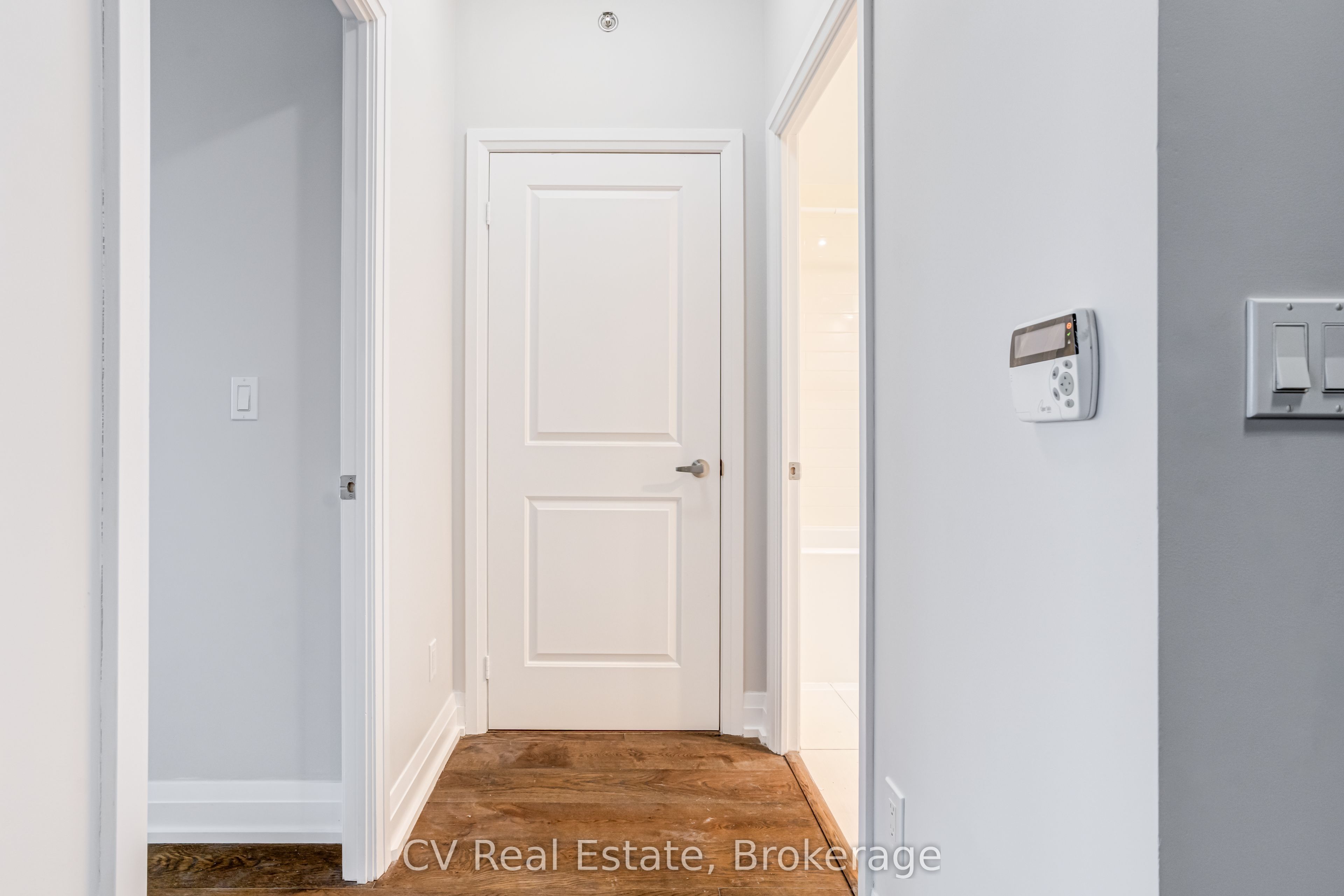 65 Speers Road 602 Property Photo 21