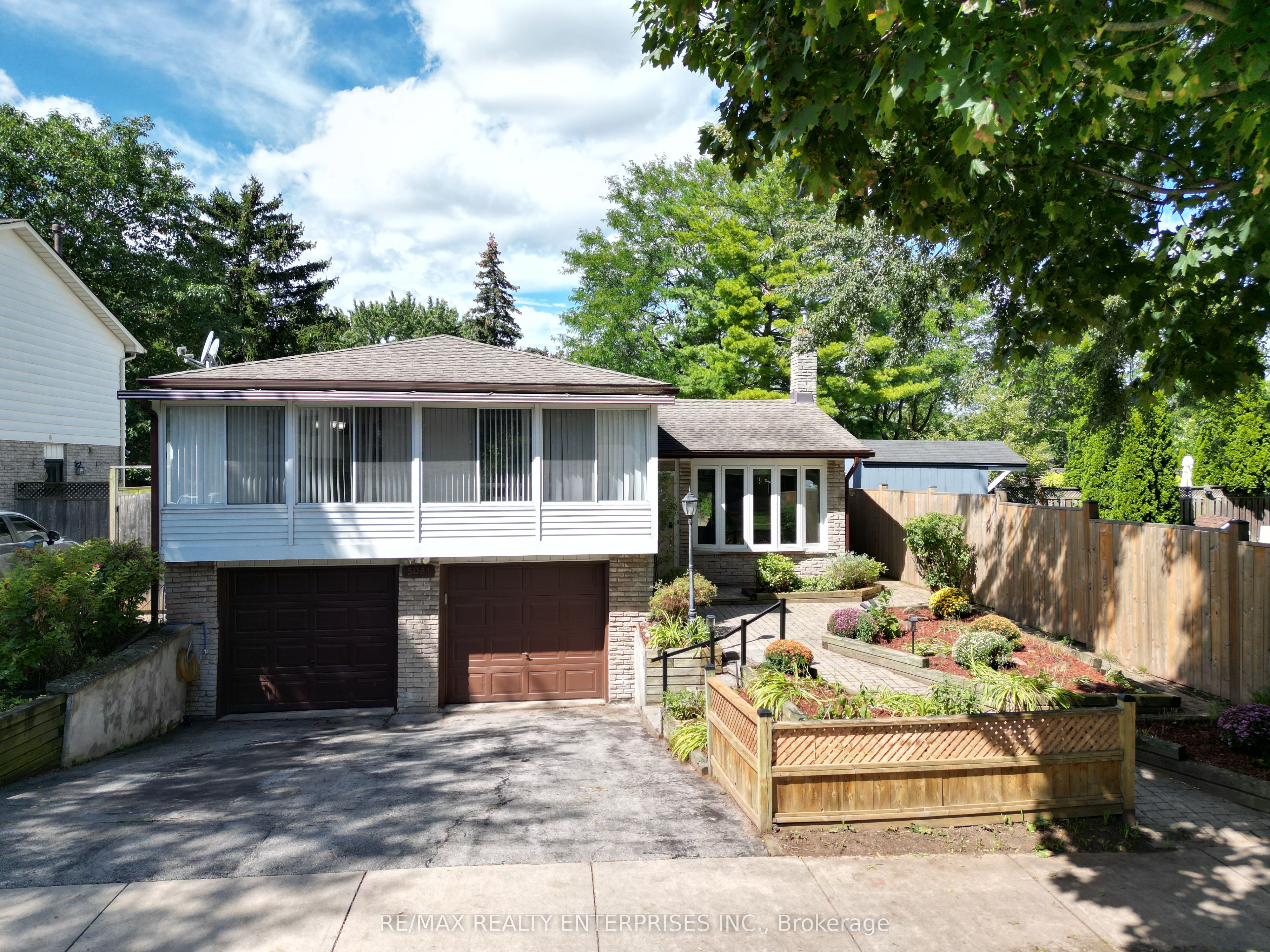 5081 Brady Avenue Property Photo 1