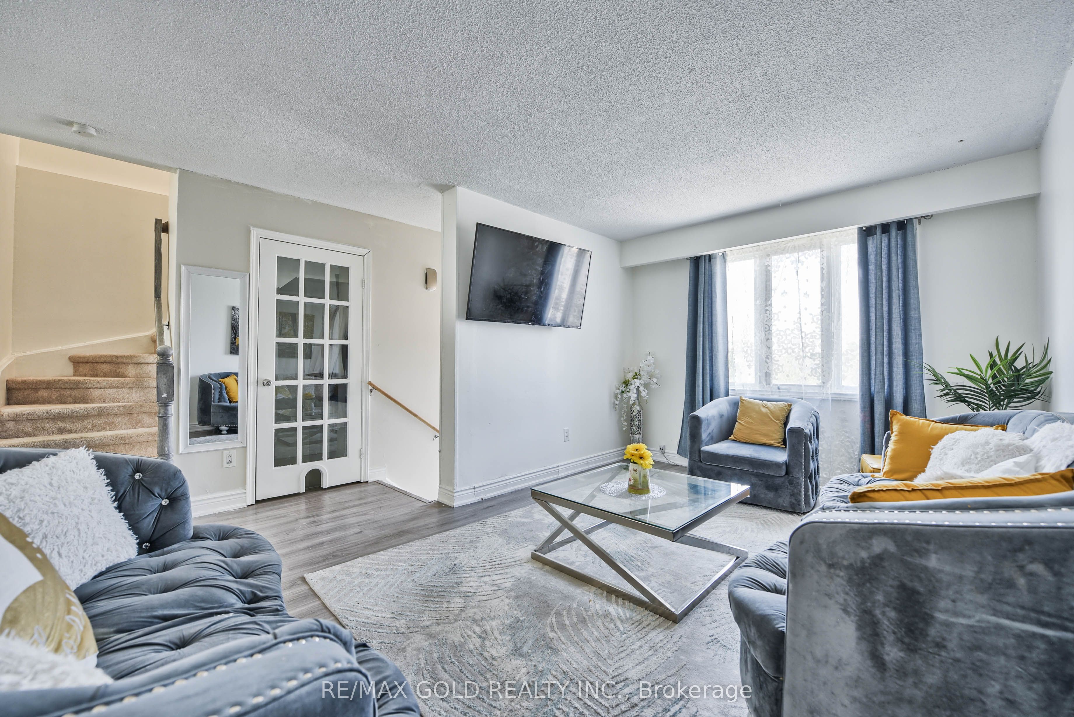 54 Nottawasaga Crescent Property Photo 9