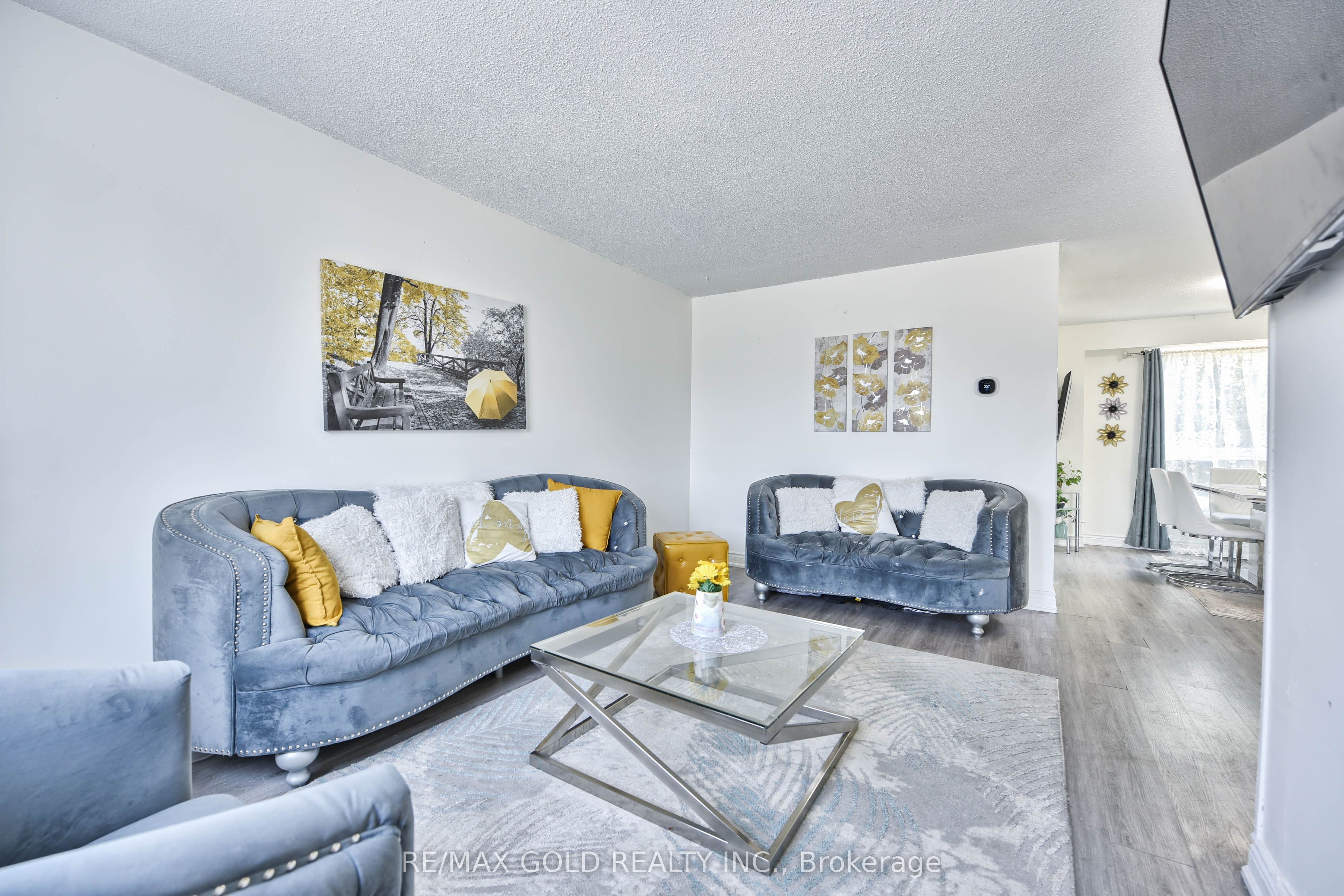 54 Nottawasaga Crescent Property Photo 11