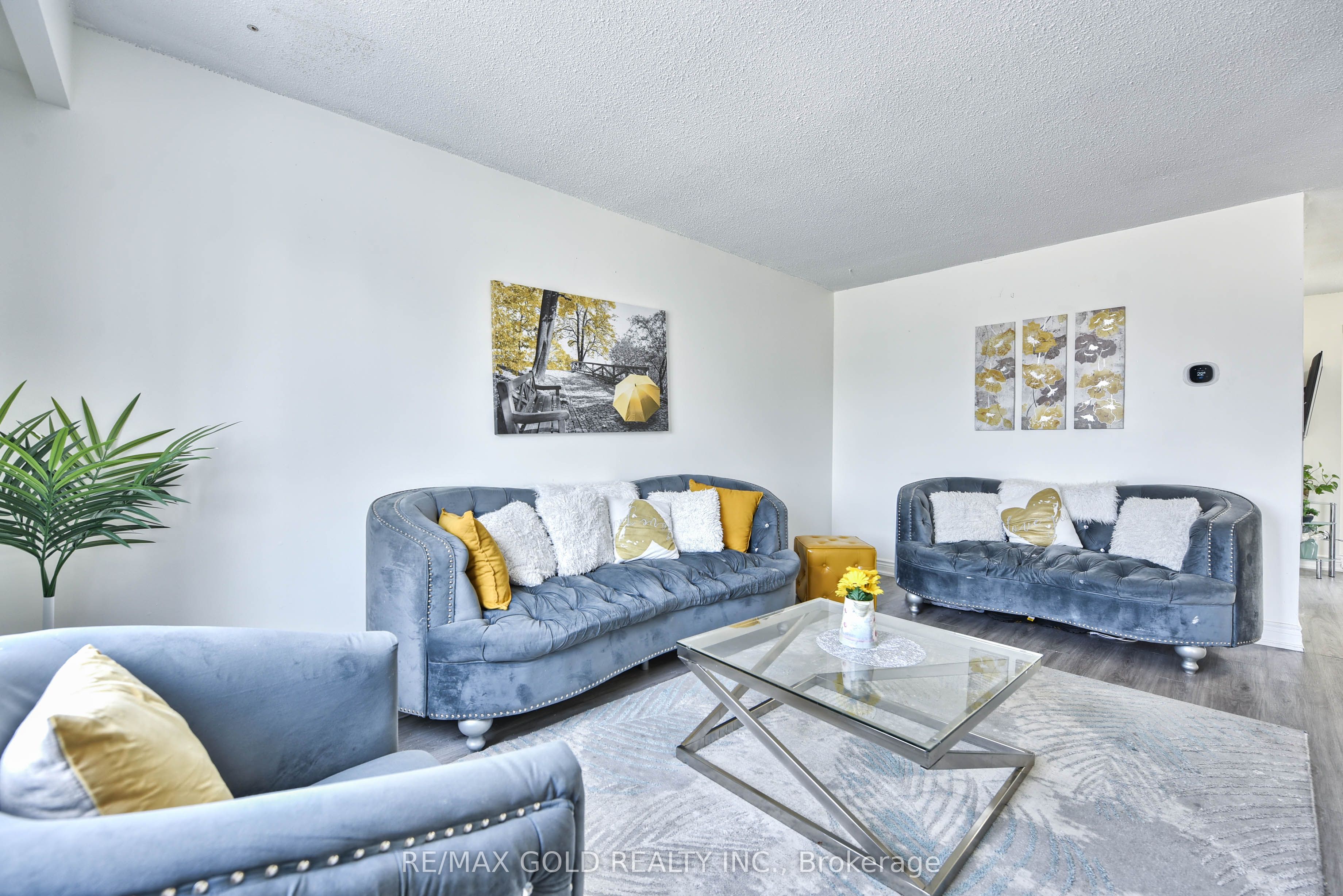 54 Nottawasaga Crescent Property Photo 13