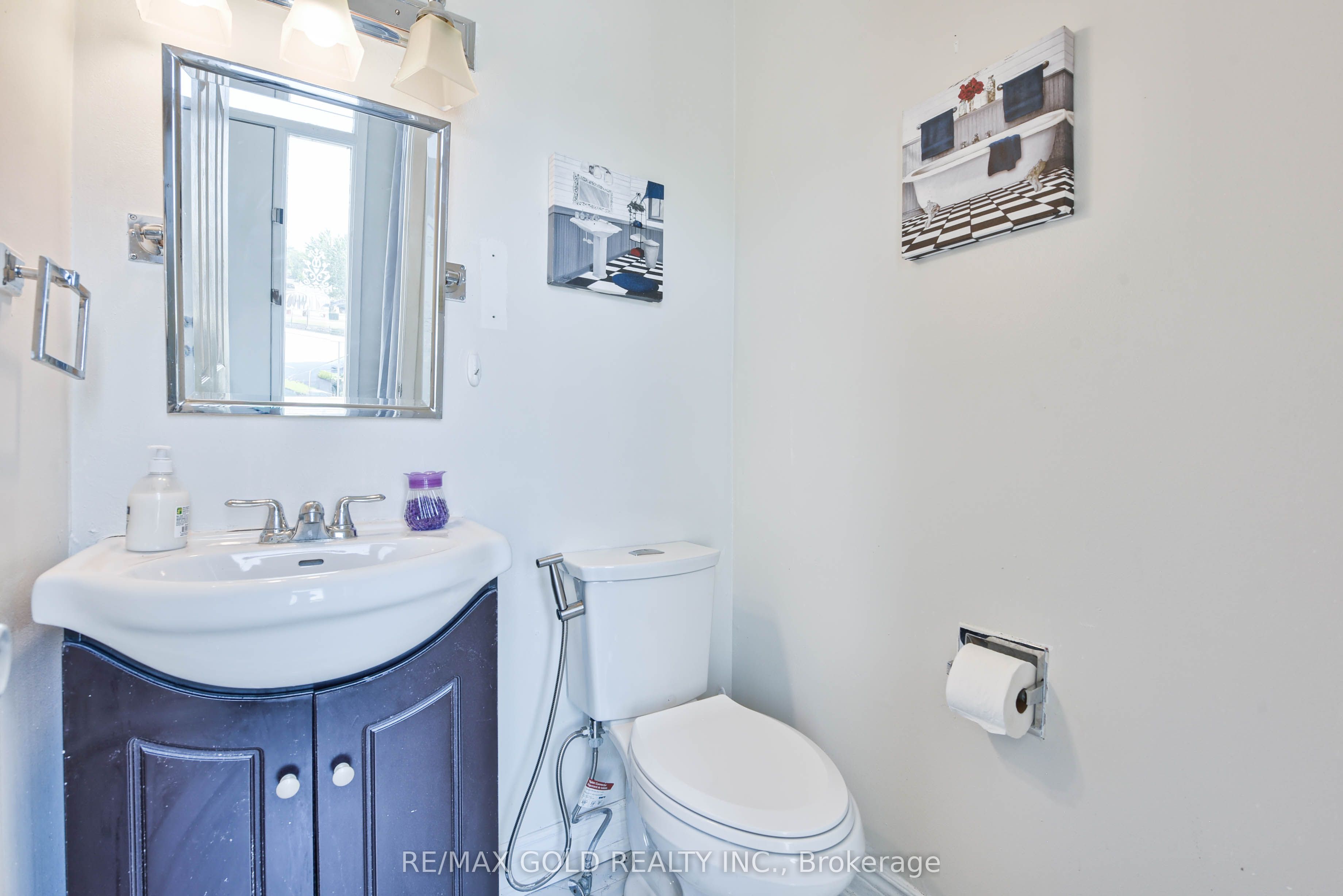 54 Nottawasaga Crescent Property Photo 14