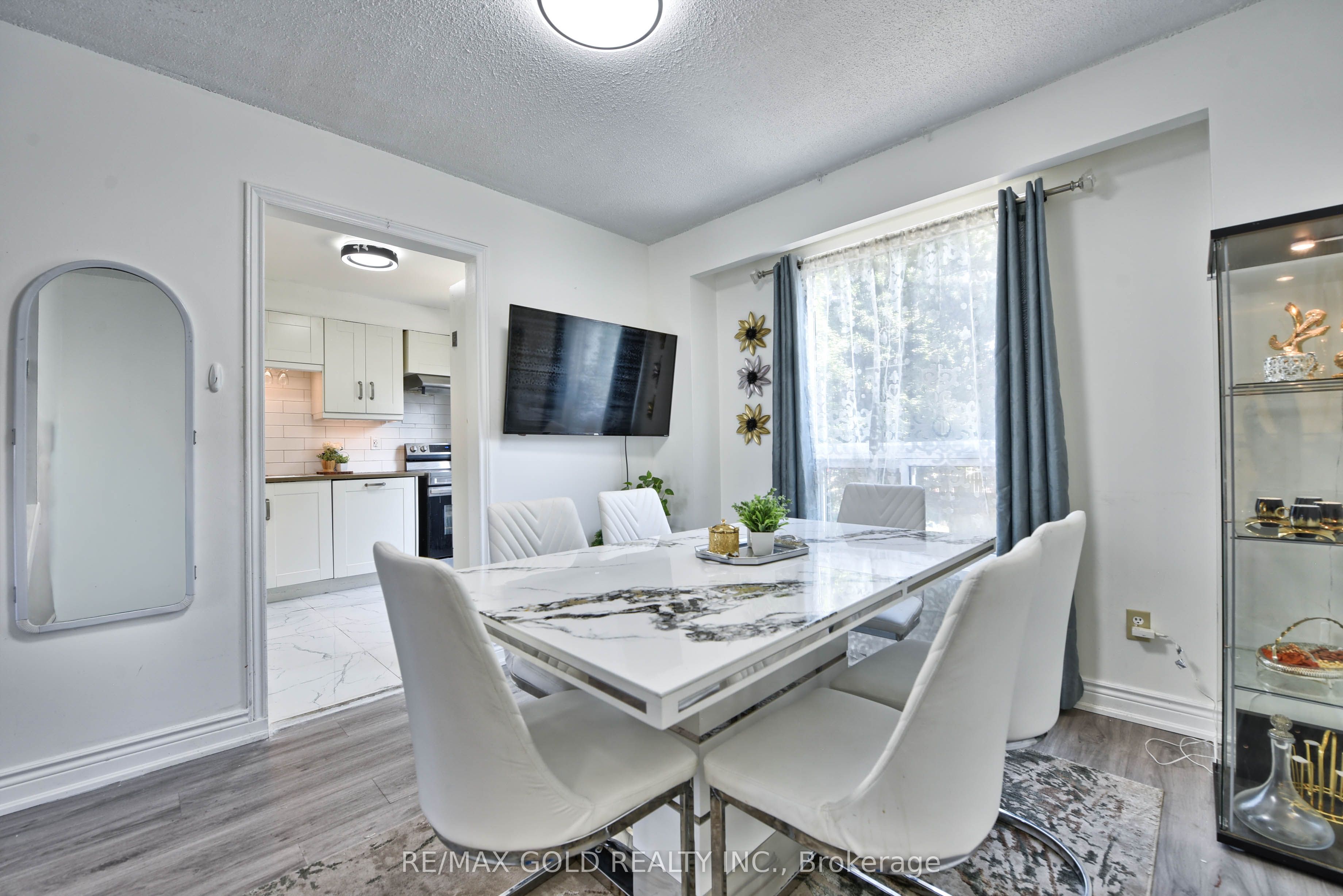 54 Nottawasaga Crescent Property Photo 17