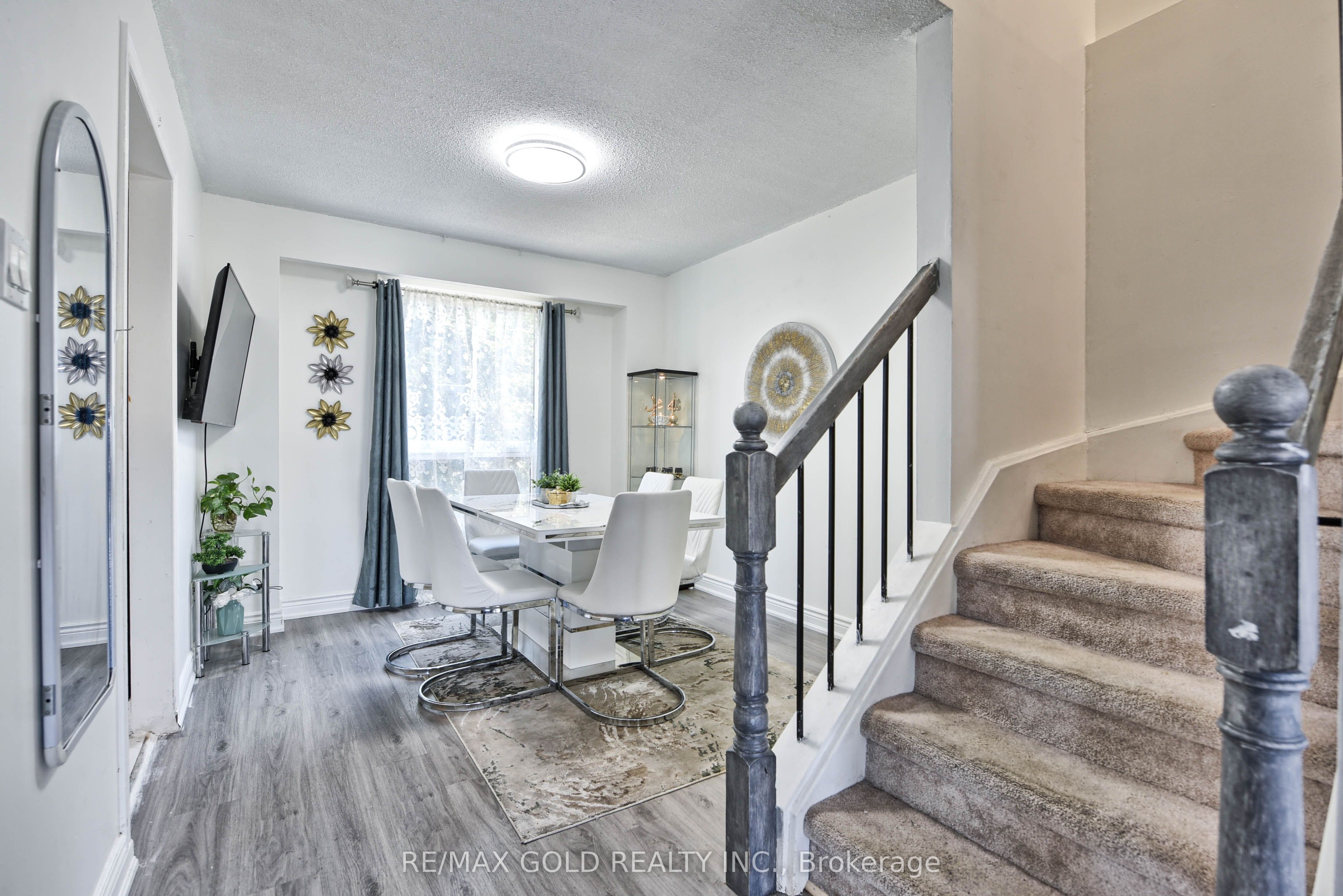 54 Nottawasaga Crescent Property Photo 20