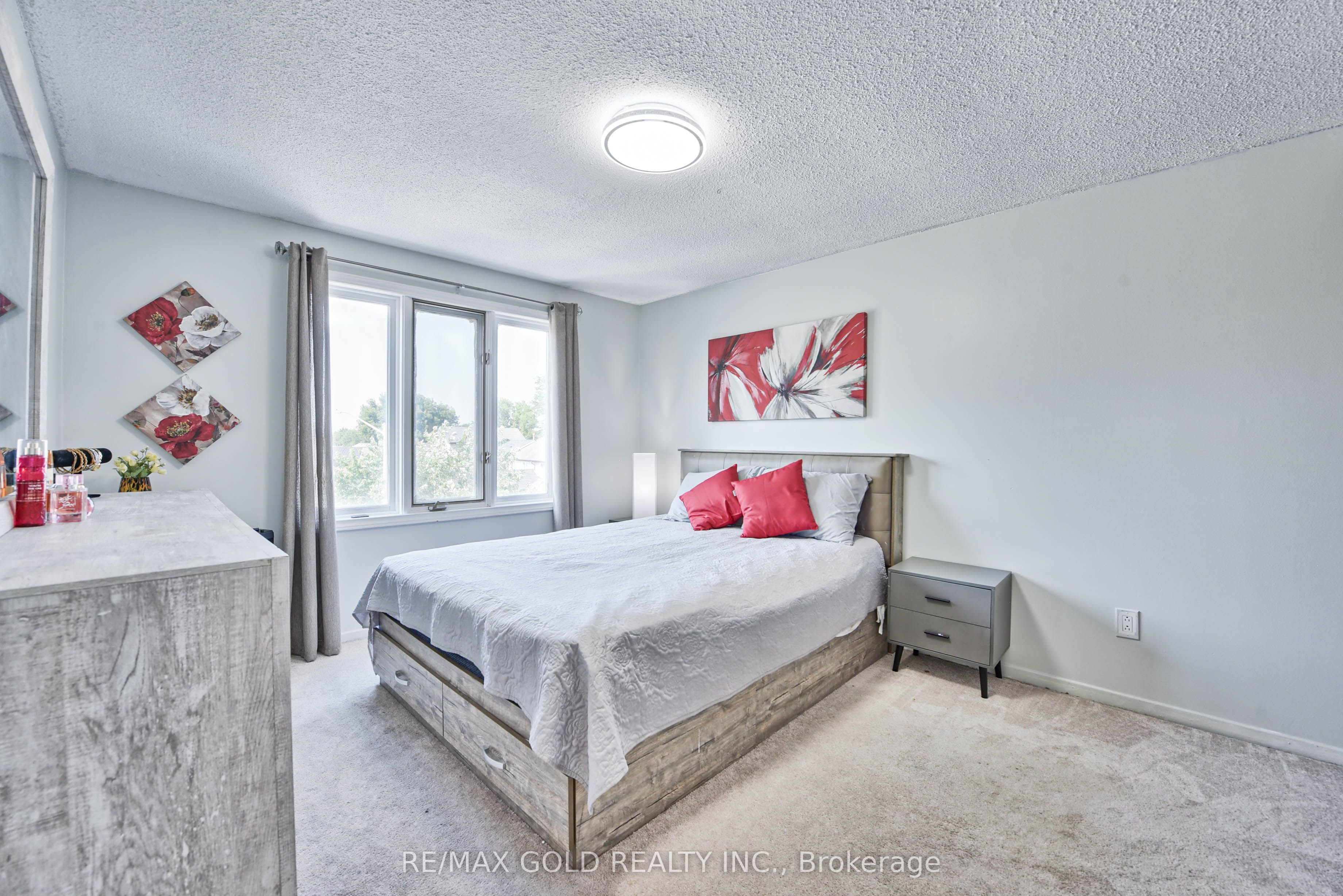 54 Nottawasaga Crescent Property Photo 34