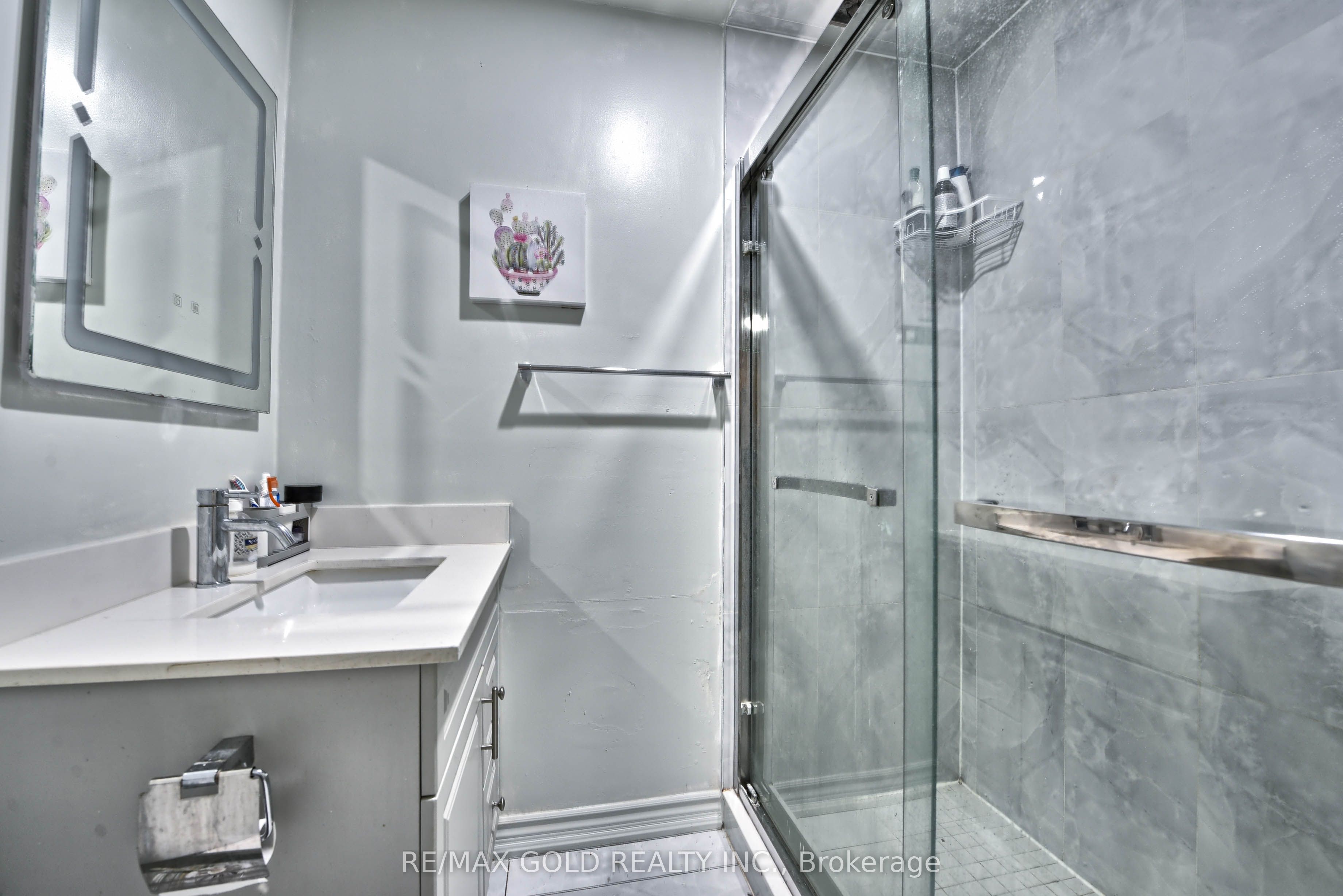 54 Nottawasaga Crescent Property Photo 43