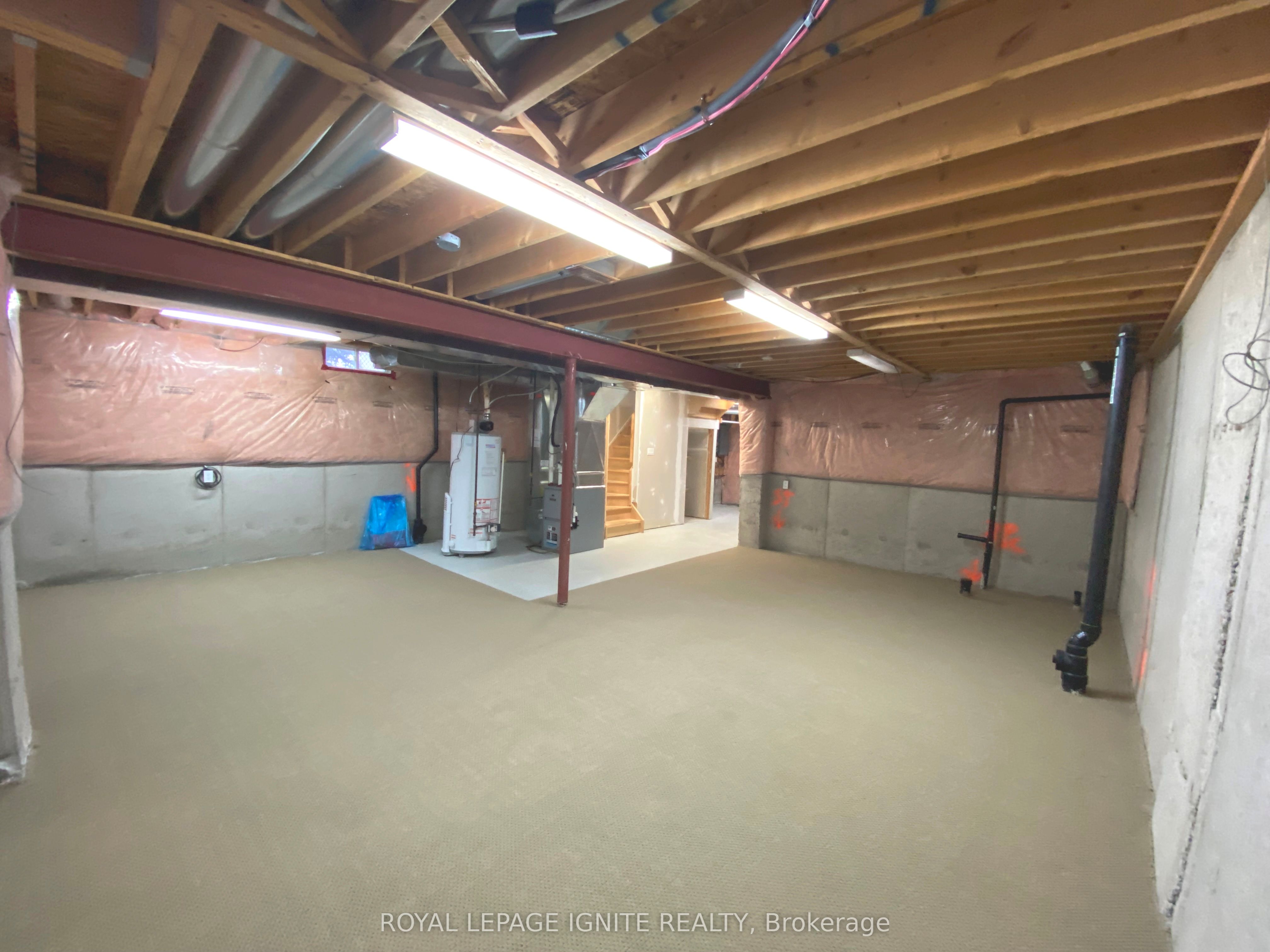 23 Royal Vista Road Property Photo 17