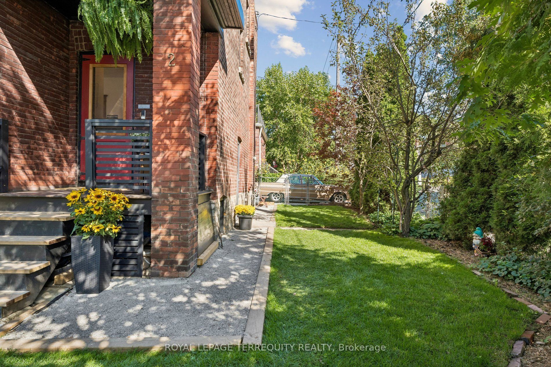 2 Wright Avenue Property Photo 6