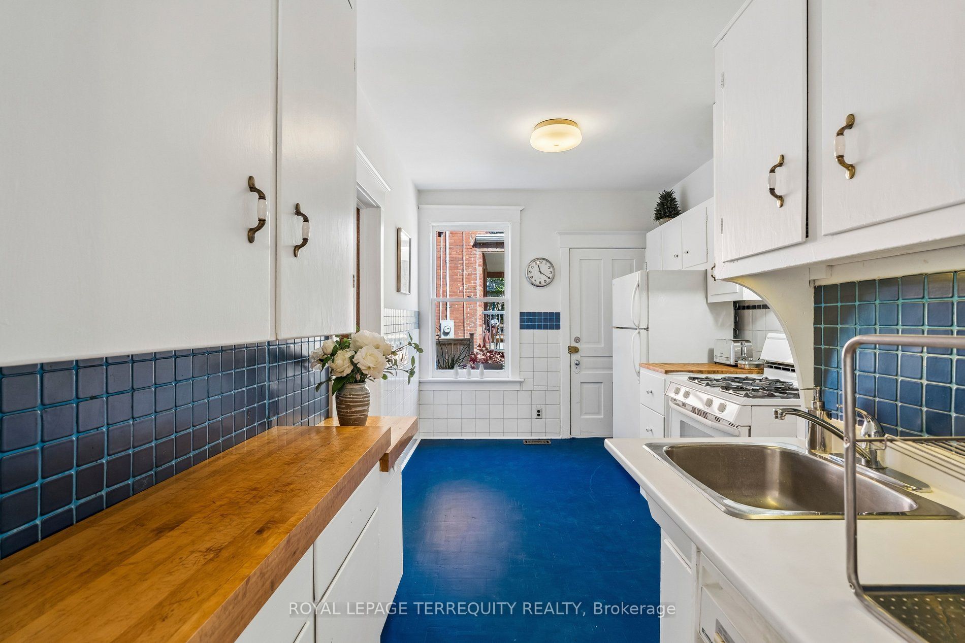 2 Wright Avenue Property Photo 16
