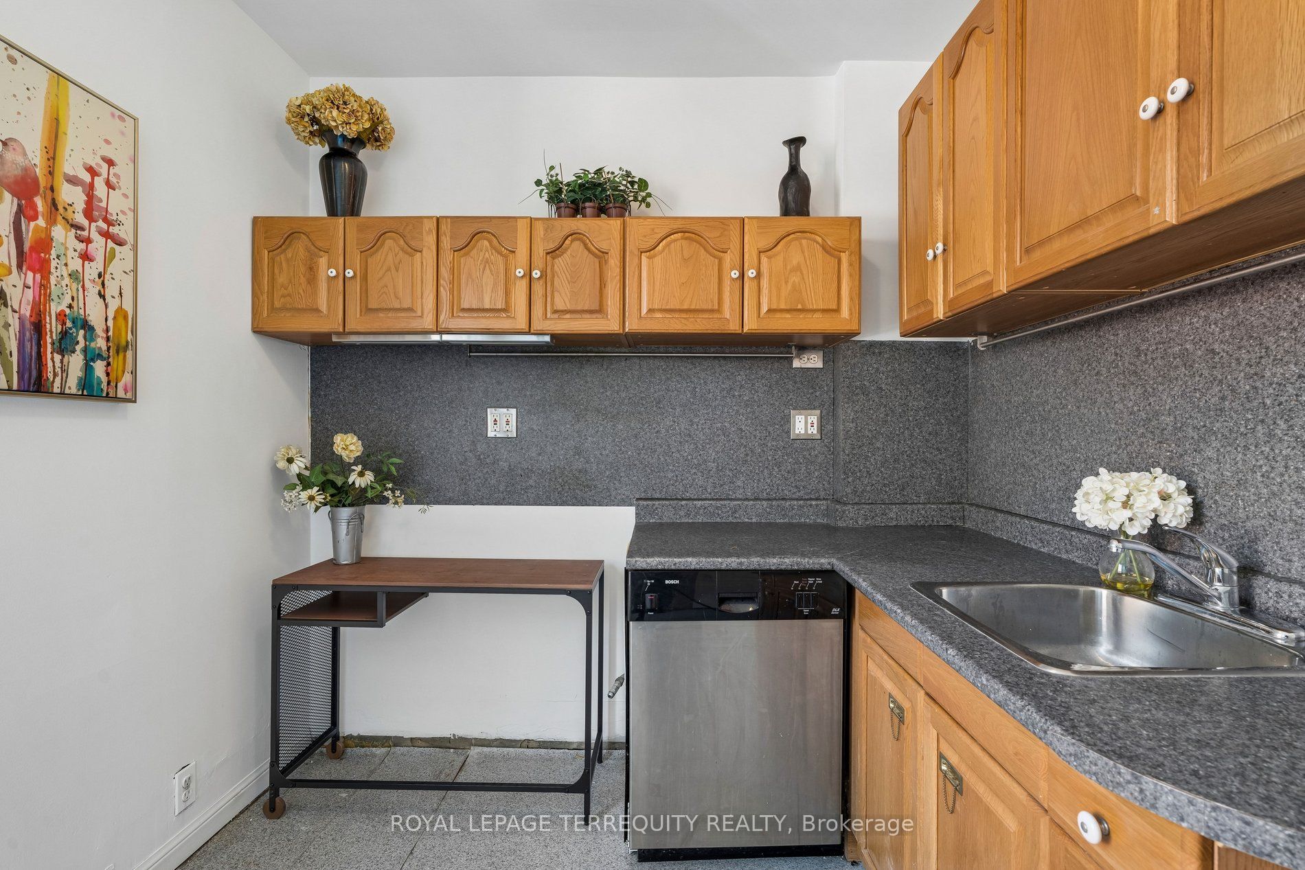 2 Wright Avenue Property Photo 28