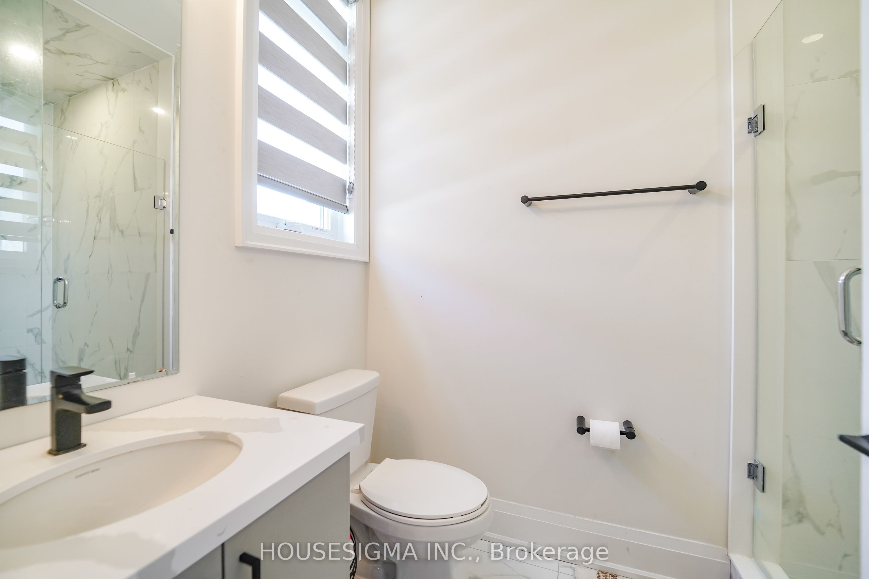 62 Royal Fern Crescent Property Photo 16