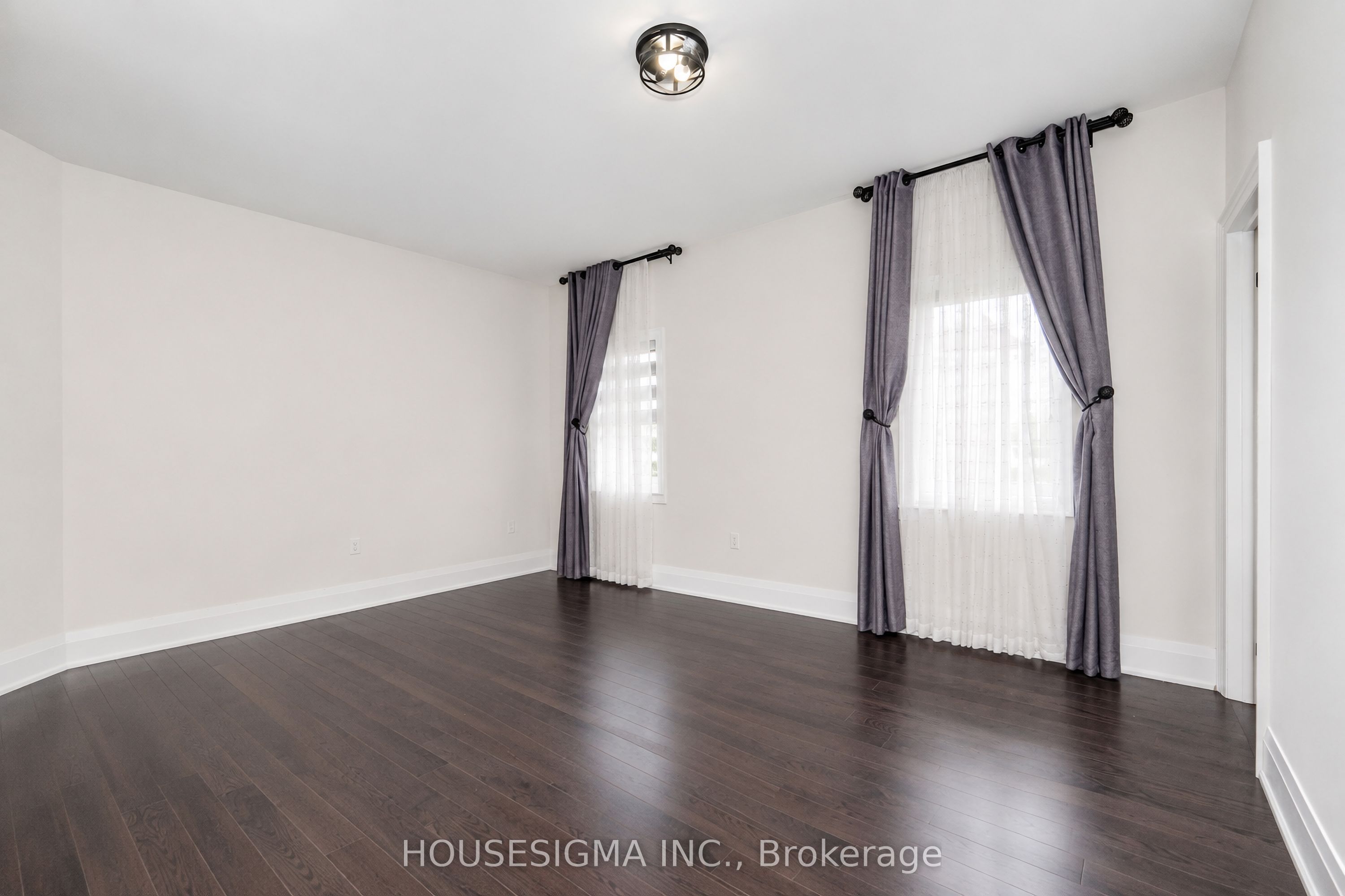 62 Royal Fern Crescent Property Photo 18