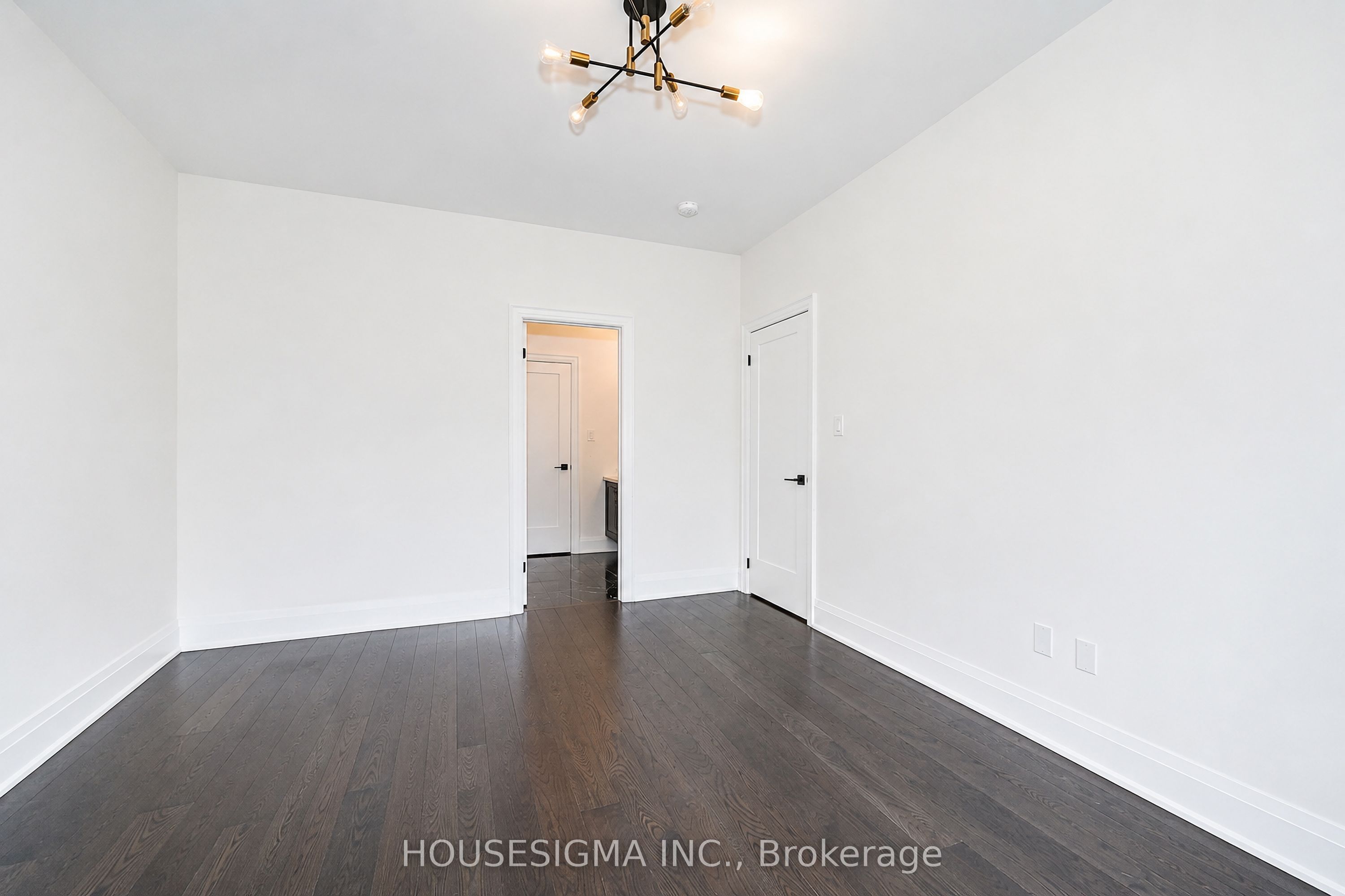 62 Royal Fern Crescent Property Photo 26