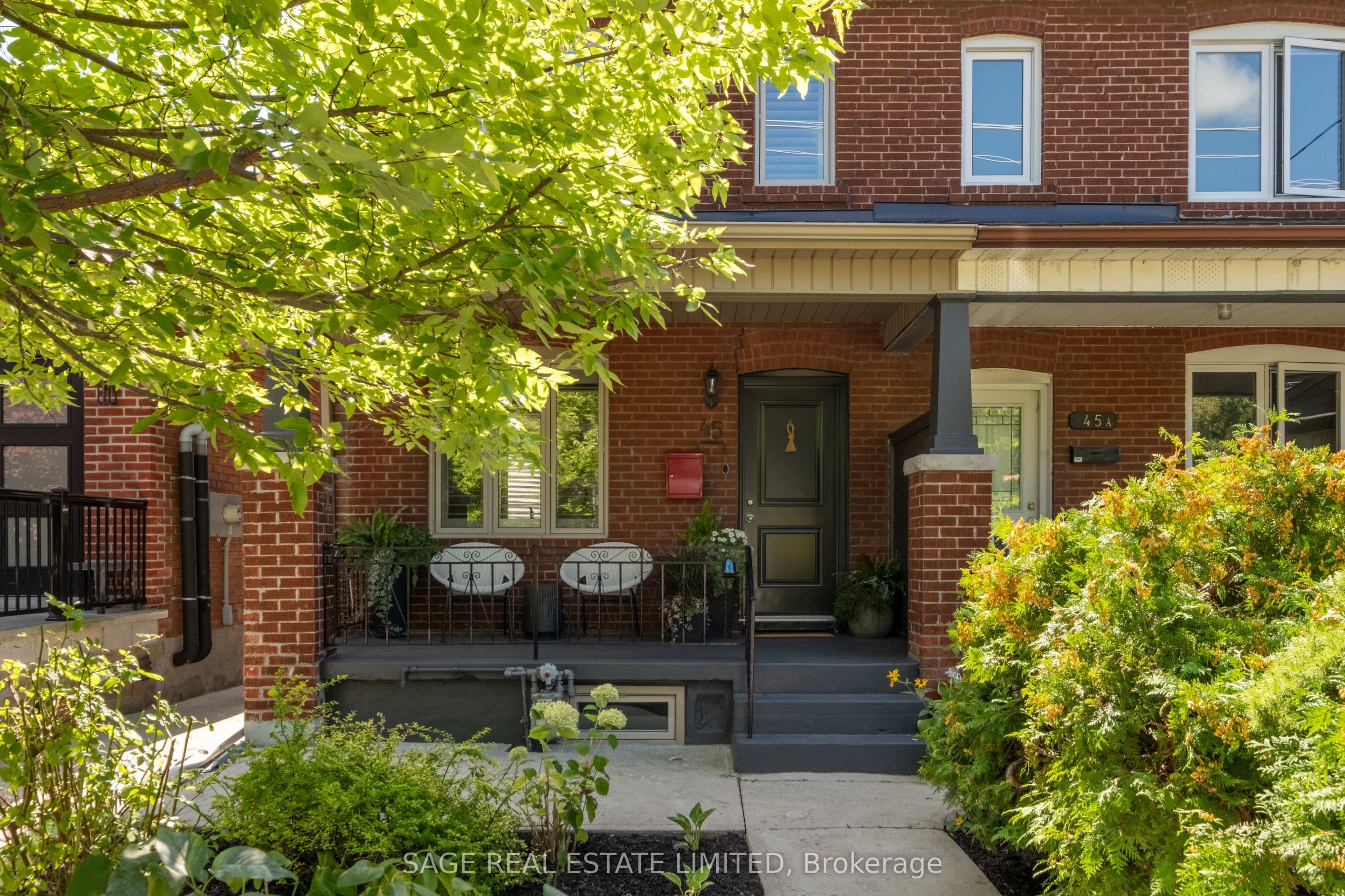 45 Auburn Avenue Property Photo 1
