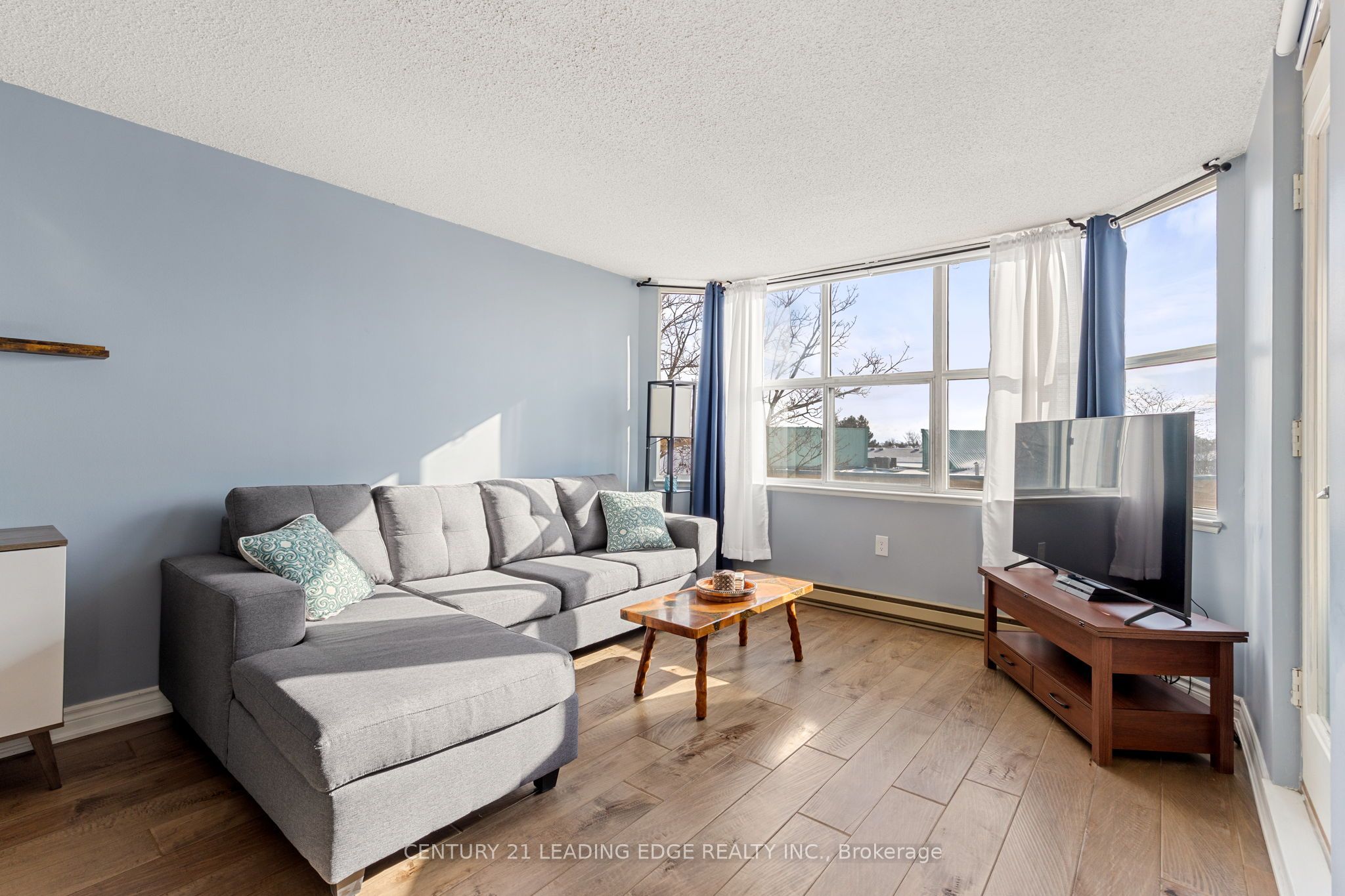 2199 Sixth Line 206 Property Photo 10