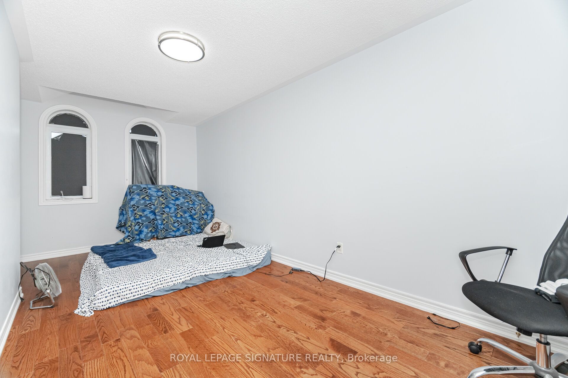 443 Comiskey Crescent Property Photo 30