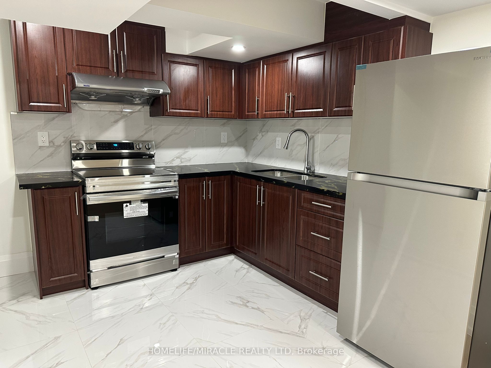 11 Cresswell Drive Property Photo 1