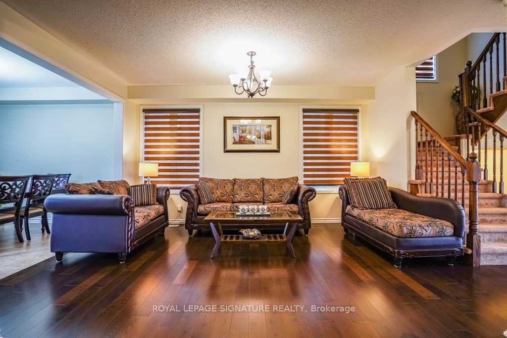 171 Buick Boulevard Property Photo 7