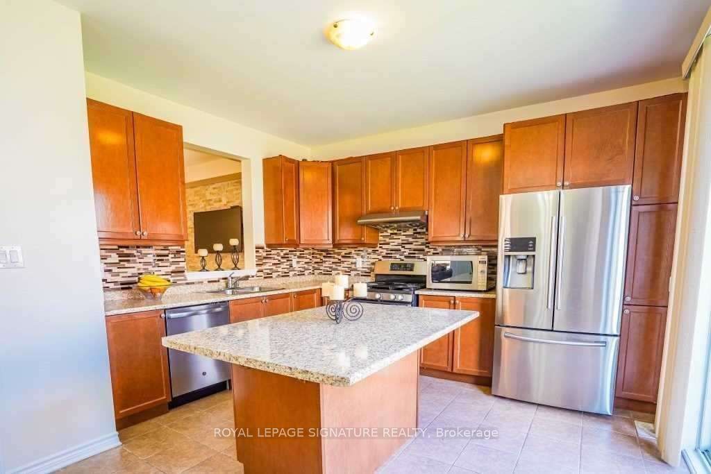 171 Buick Boulevard Property Photo 10