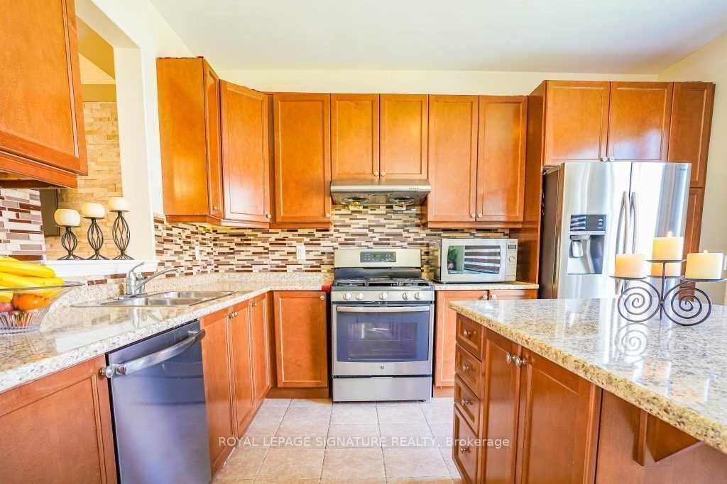 171 Buick Boulevard Property Photo 11