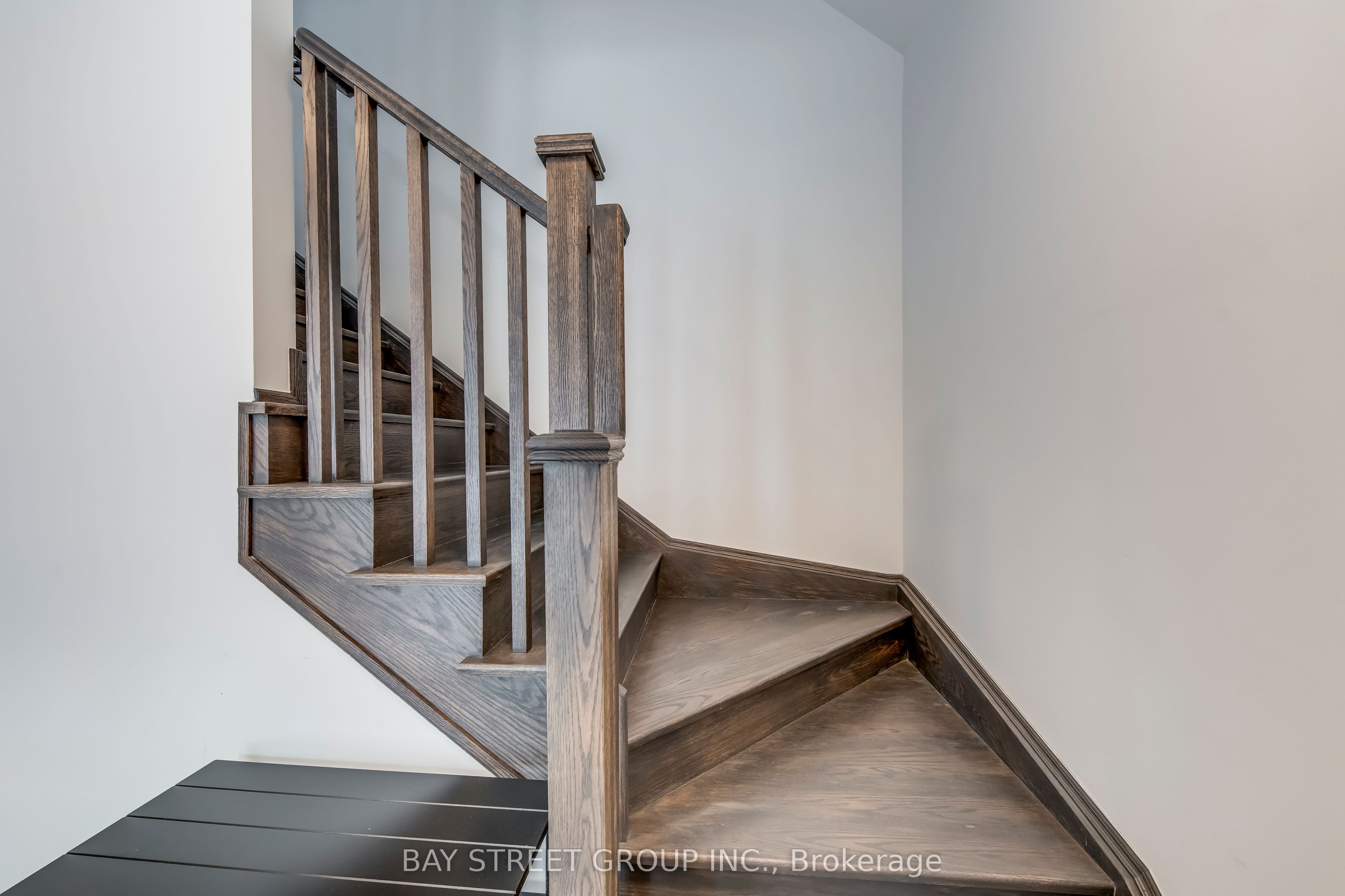 3049 Merrick Road Property Photo 11