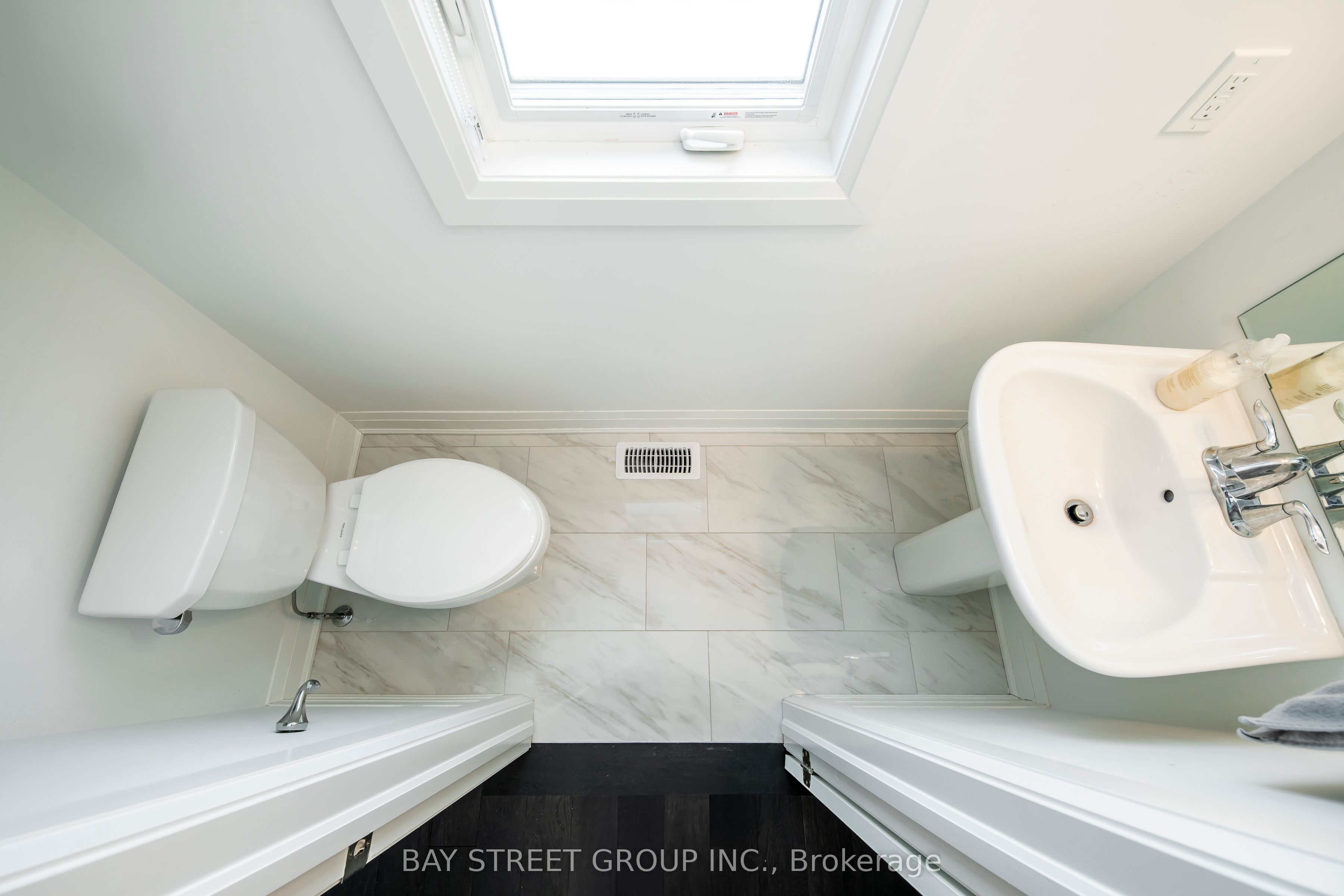 3049 Merrick Road Property Photo 31