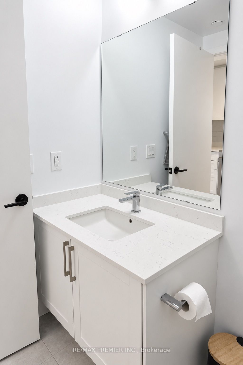 2450 Old Bronte Road 544 Property Photo 7