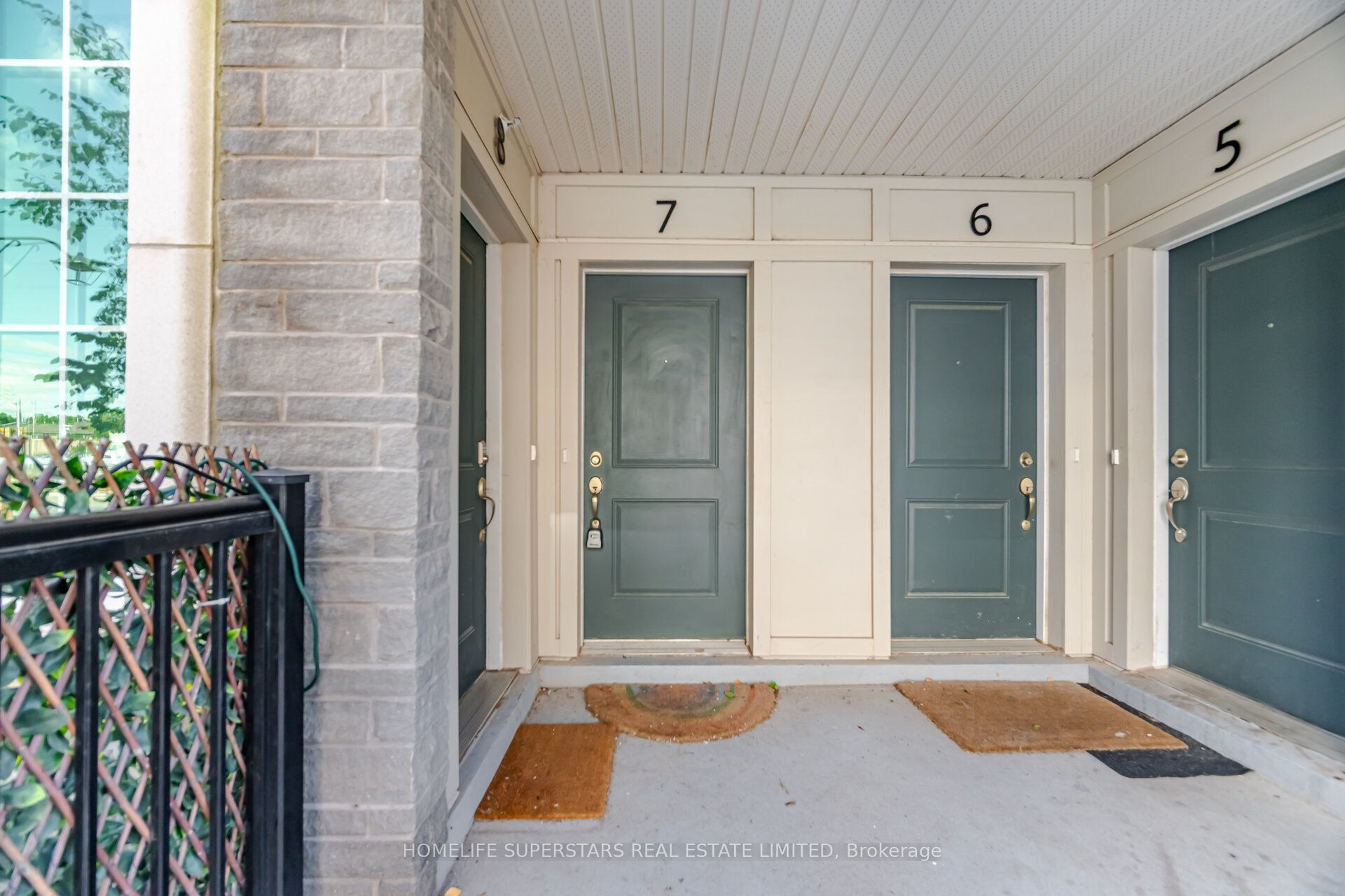 2205 Lillykin Street 7 Property Photo 4