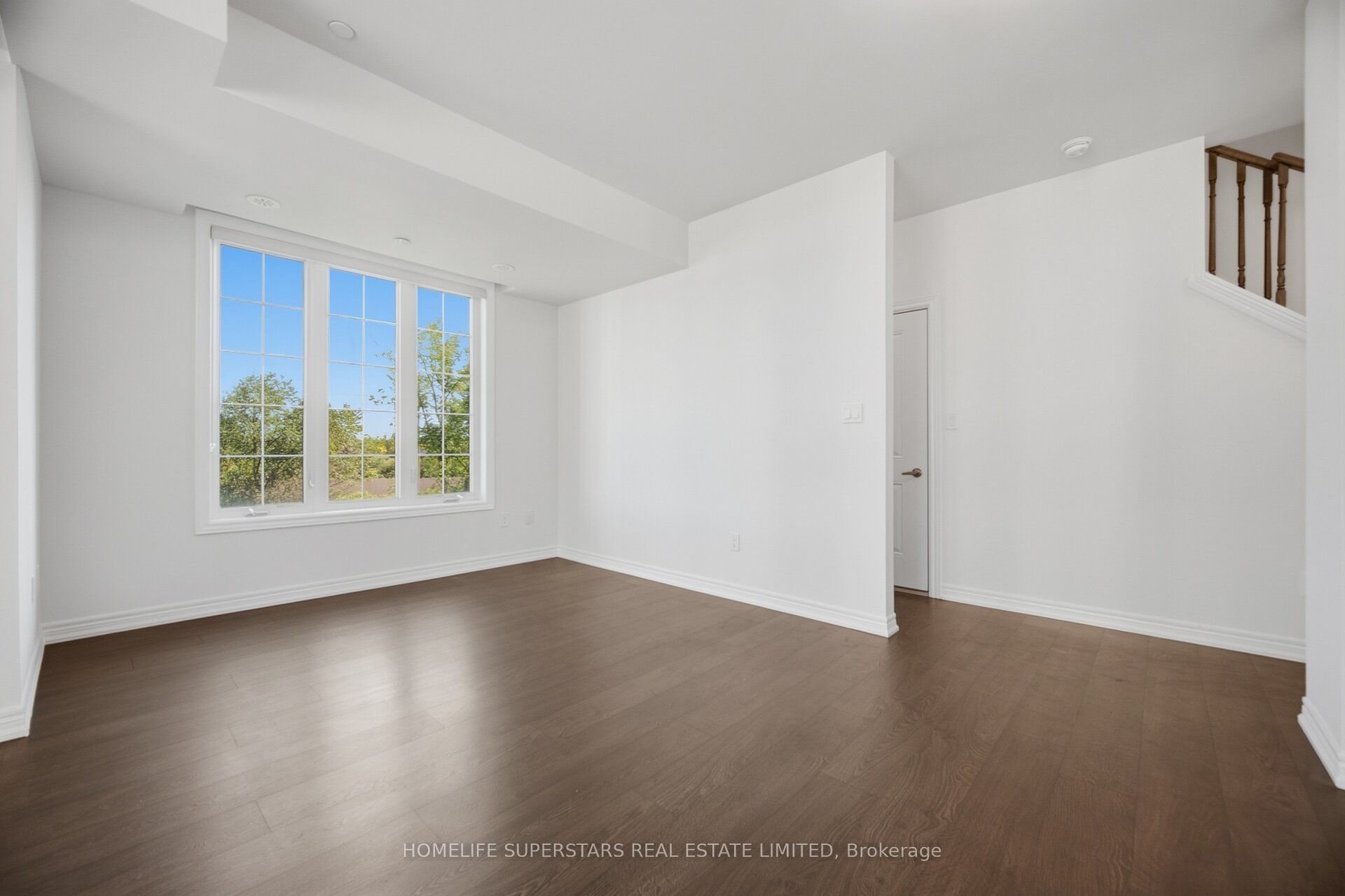 2205 Lillykin Street 7 Property Photo 14
