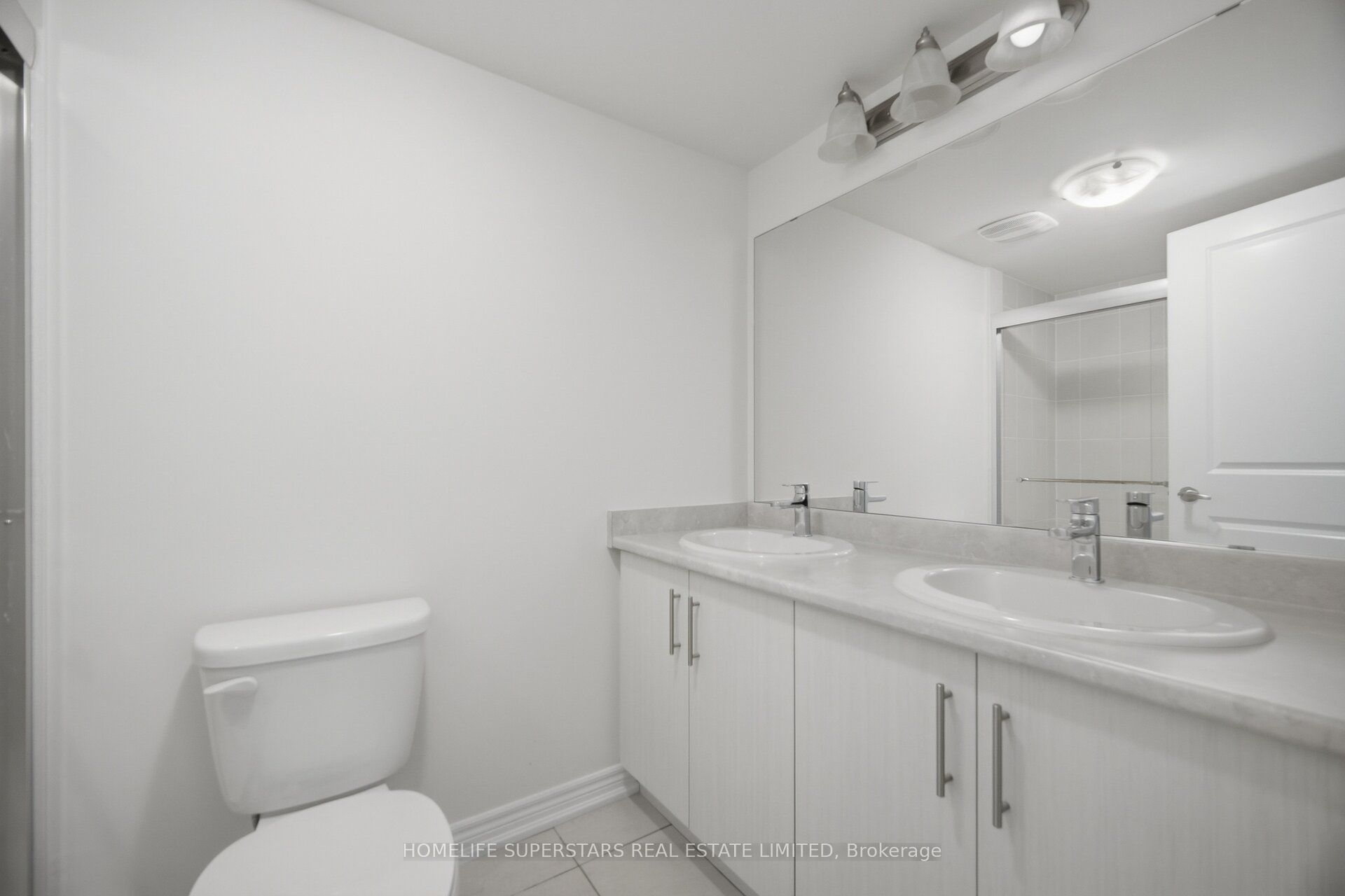 2205 Lillykin Street 7 Property Photo 26