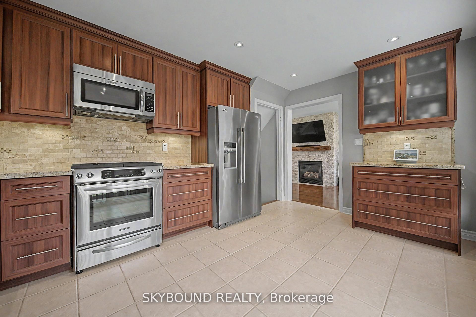 970 Donnelly Street Property Photo 19