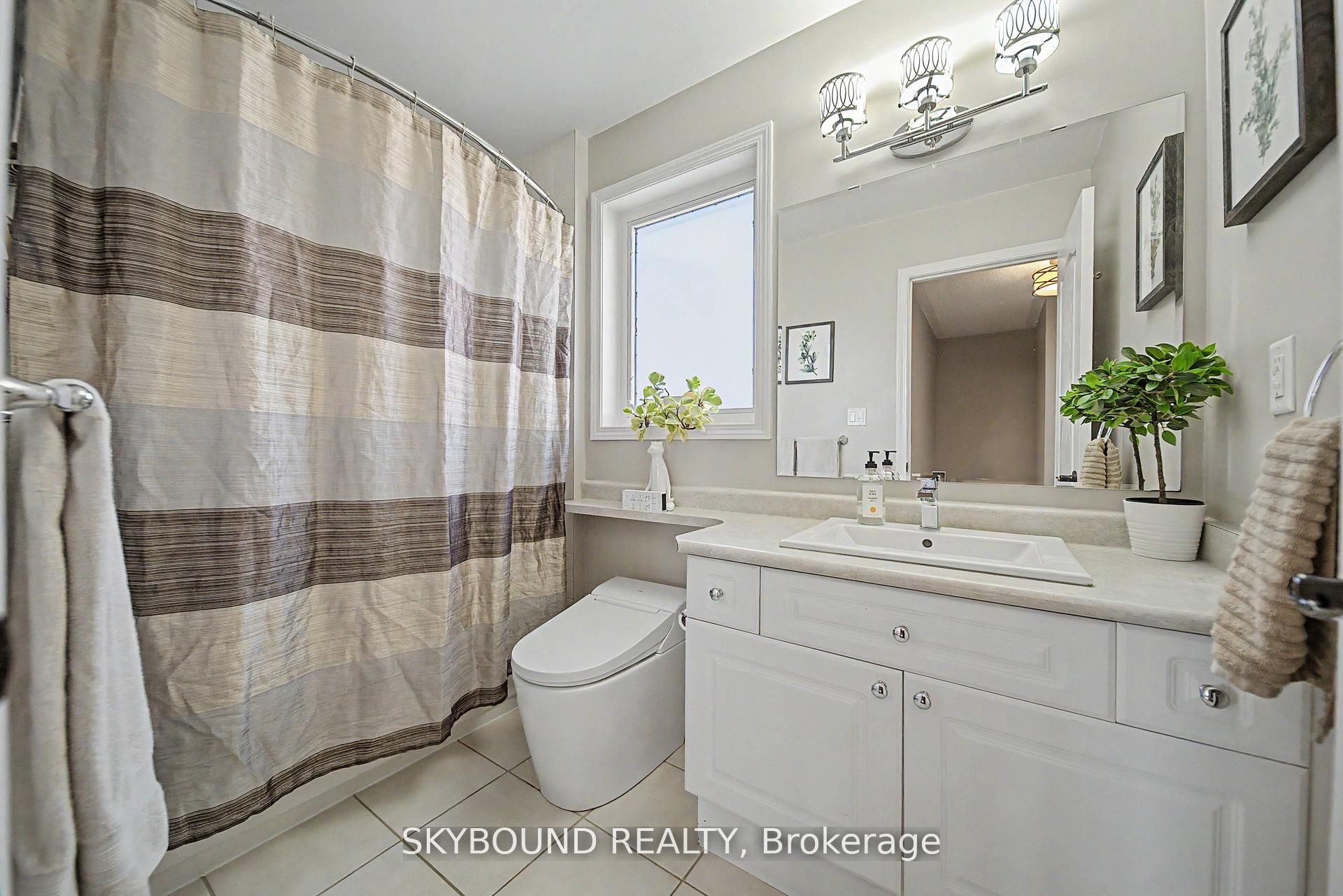 970 Donnelly Street Property Photo 21