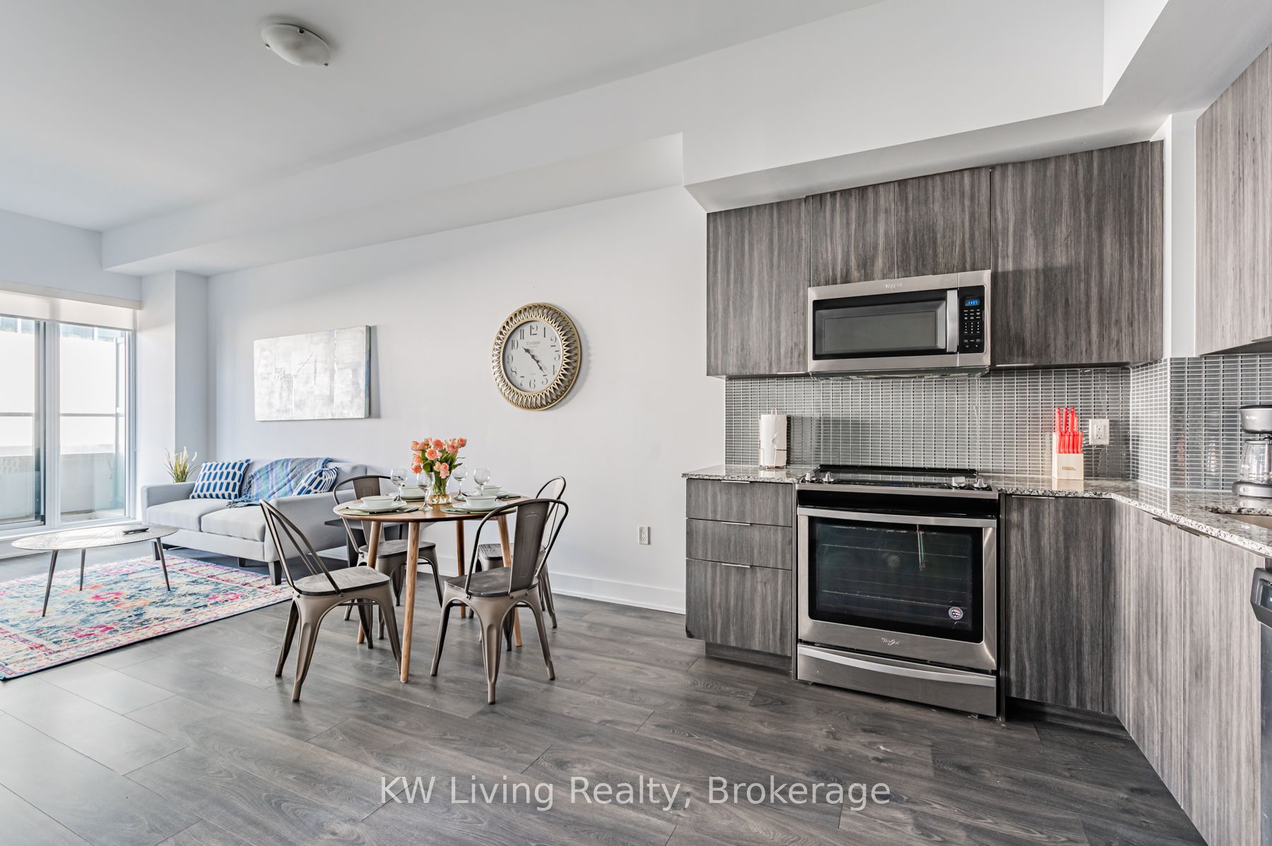 30 Shore Breeze Drive 226 Property Photo 1