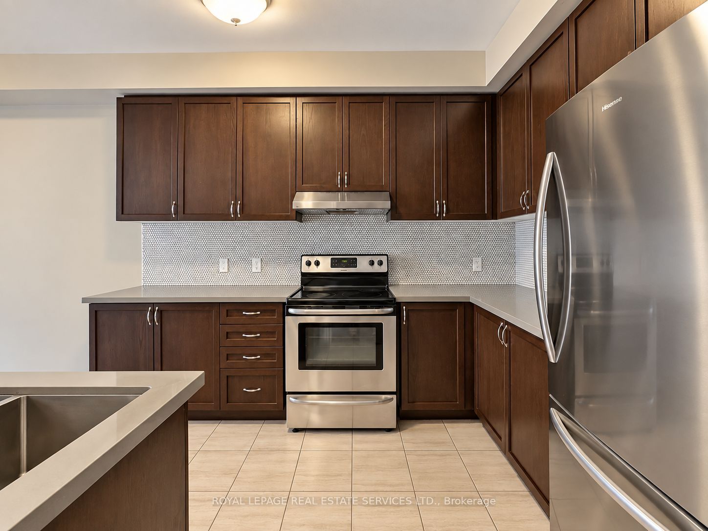 39 Vezna Crescent Property Photo 6